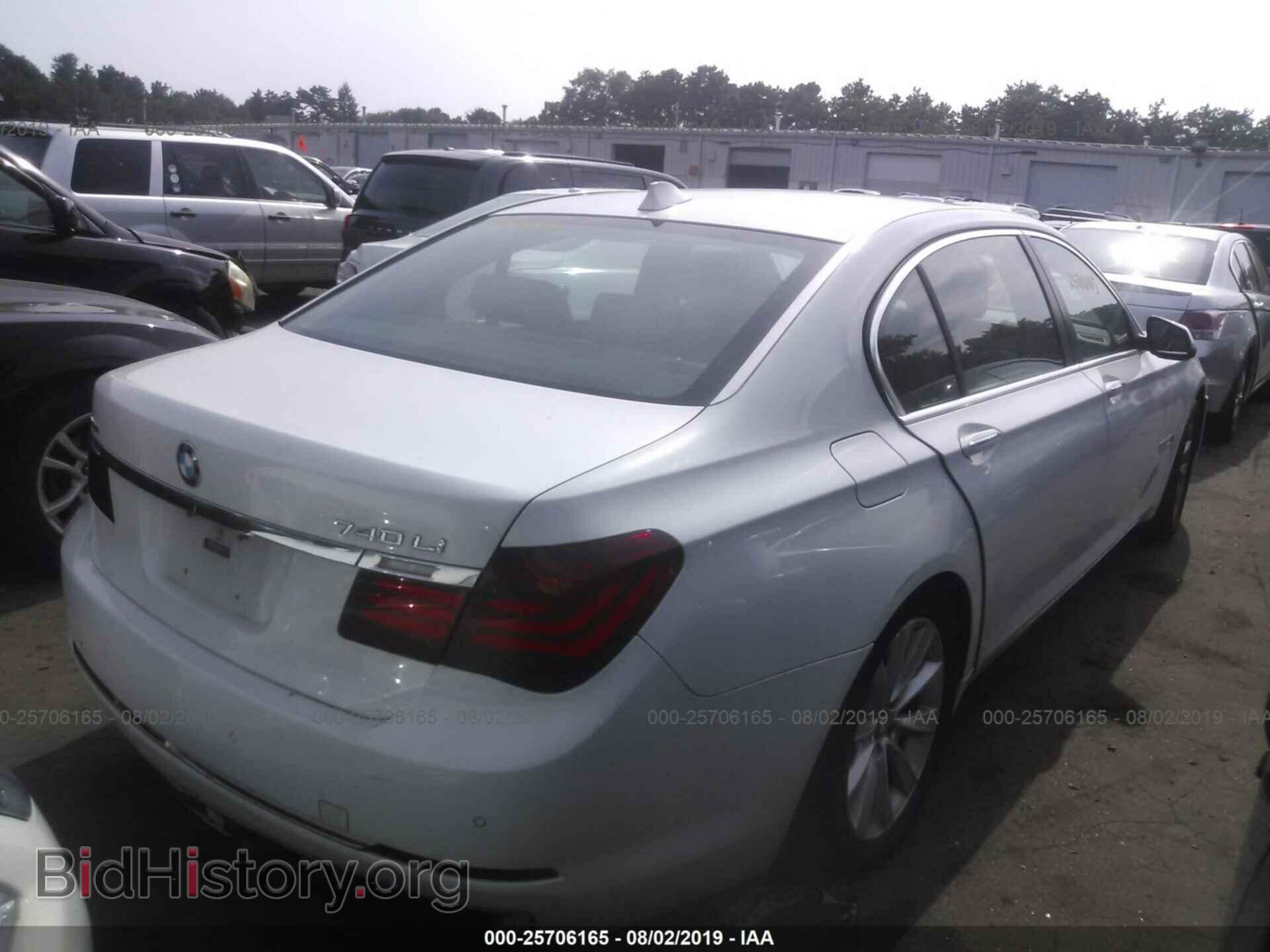 2013 BMW 740 - VIN: WBAYF4C57DD281547 - Фото 4