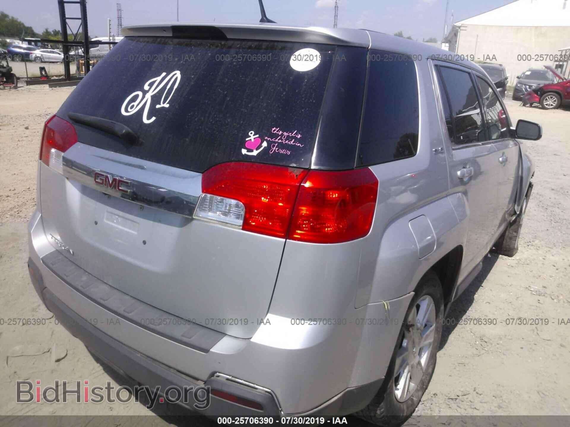 2010 GMC TERRAIN - VIN: 2CTALBEW9A6329006 - Photo 4