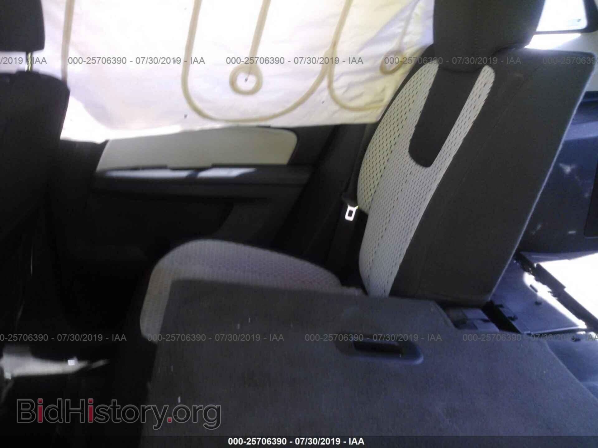 2010 GMC TERRAIN - VIN: 2CTALBEW9A6329006 - Photo 8