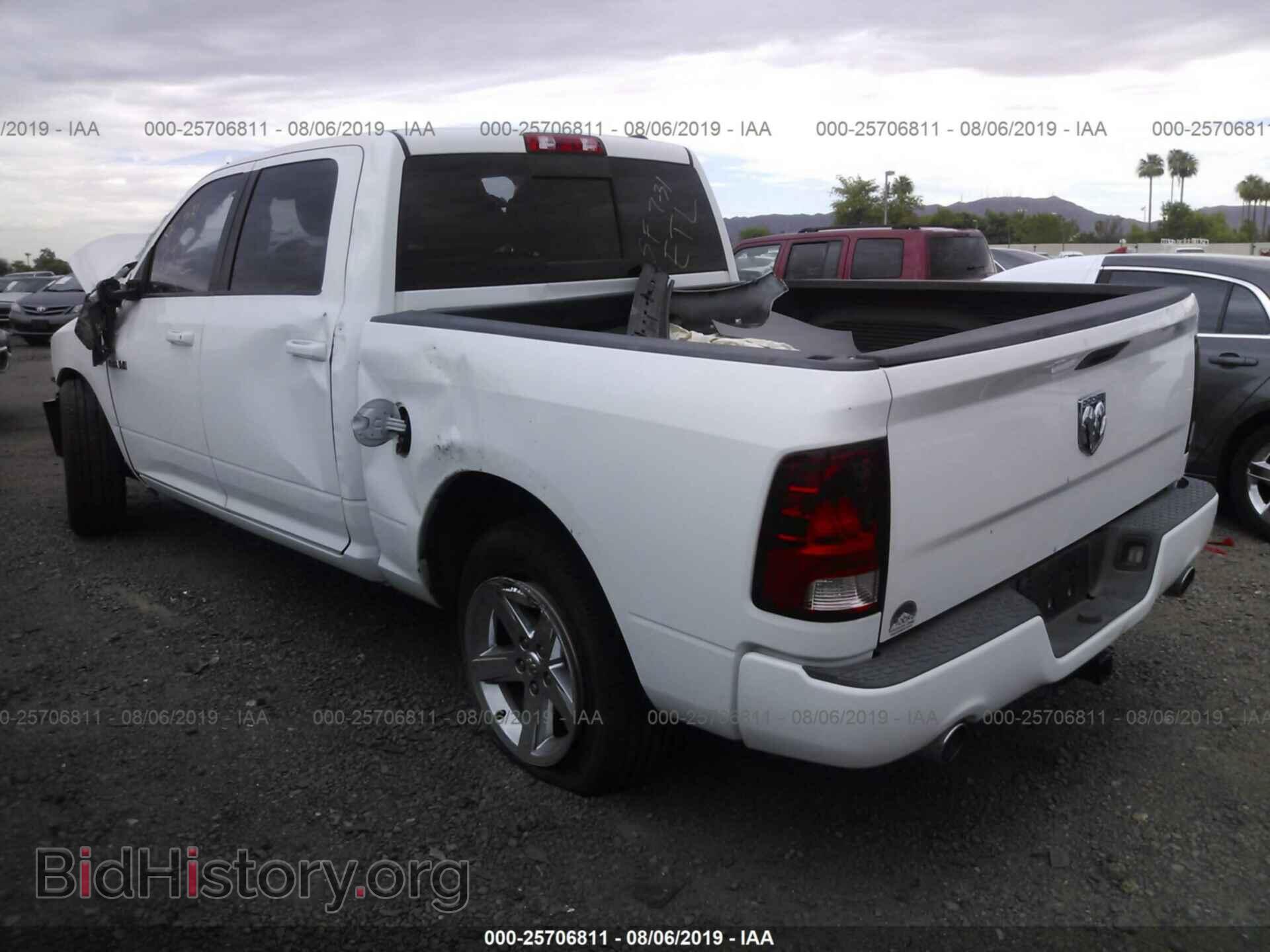 2010 DODGE RAM 1500 - VIN: 1D7RB1CT4AS206446 - Фото 3
