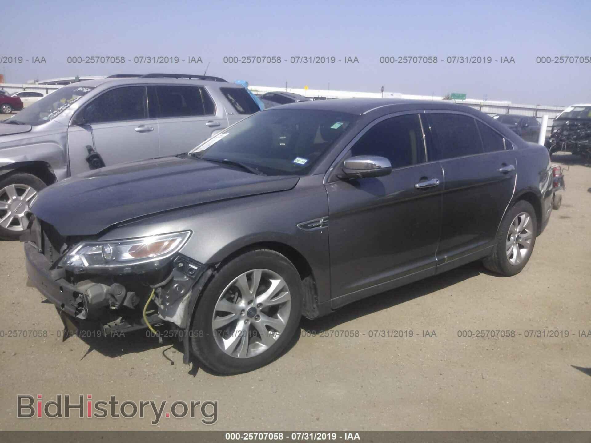 2011 FORD TAURUS - VIN: 1FAHP2EW2BG104335 - Фото 2