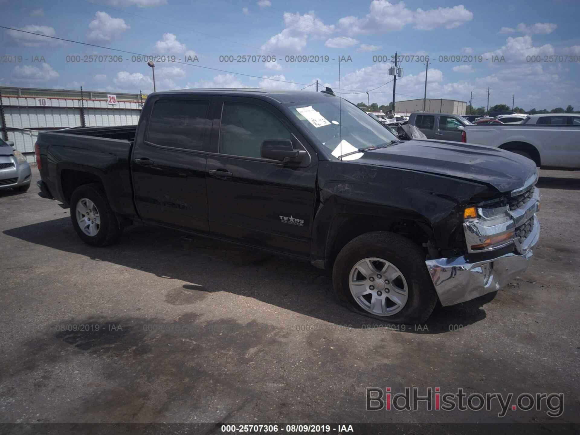 Photo 3GCUCRER5JG437462 - CHEVROLET SILVERADO 2018