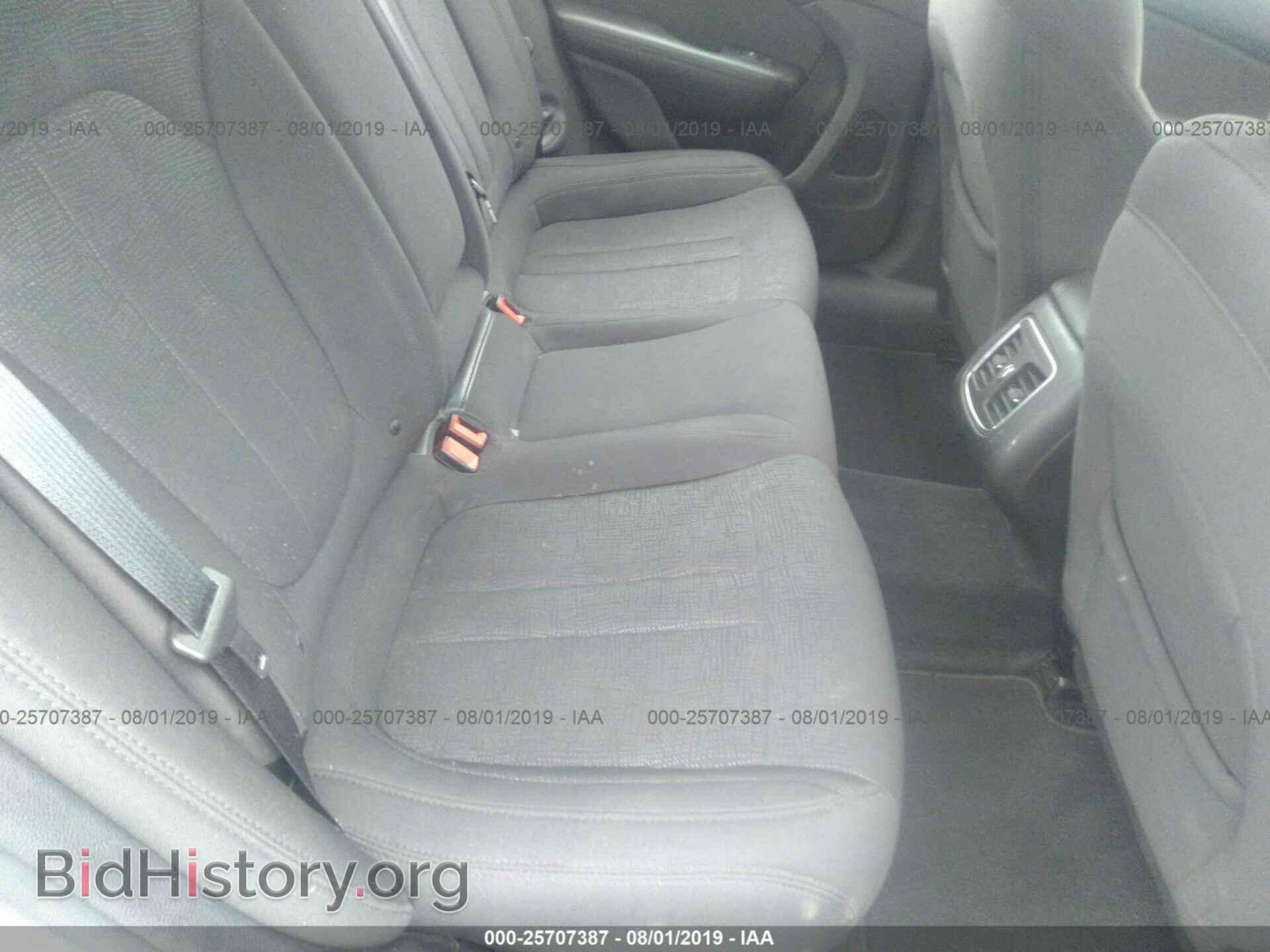 2016 CHRYSLER 200 - VIN: 1C3CCCABXGN102459 - Фото 8