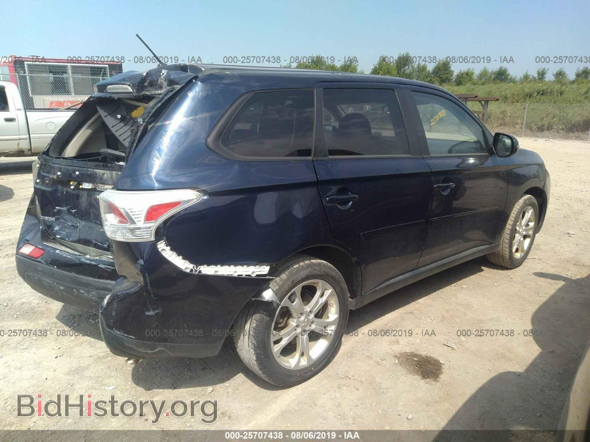 2014 MITSUBISHI OUTLANDER - VIN: JA4AD3A37EZ010797 - Photo 4