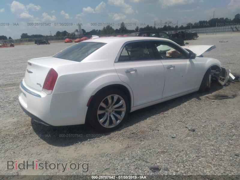 2016 Chrysler 300C (VIN 2C3CCAEG9GH152126) — фото 4 из 10