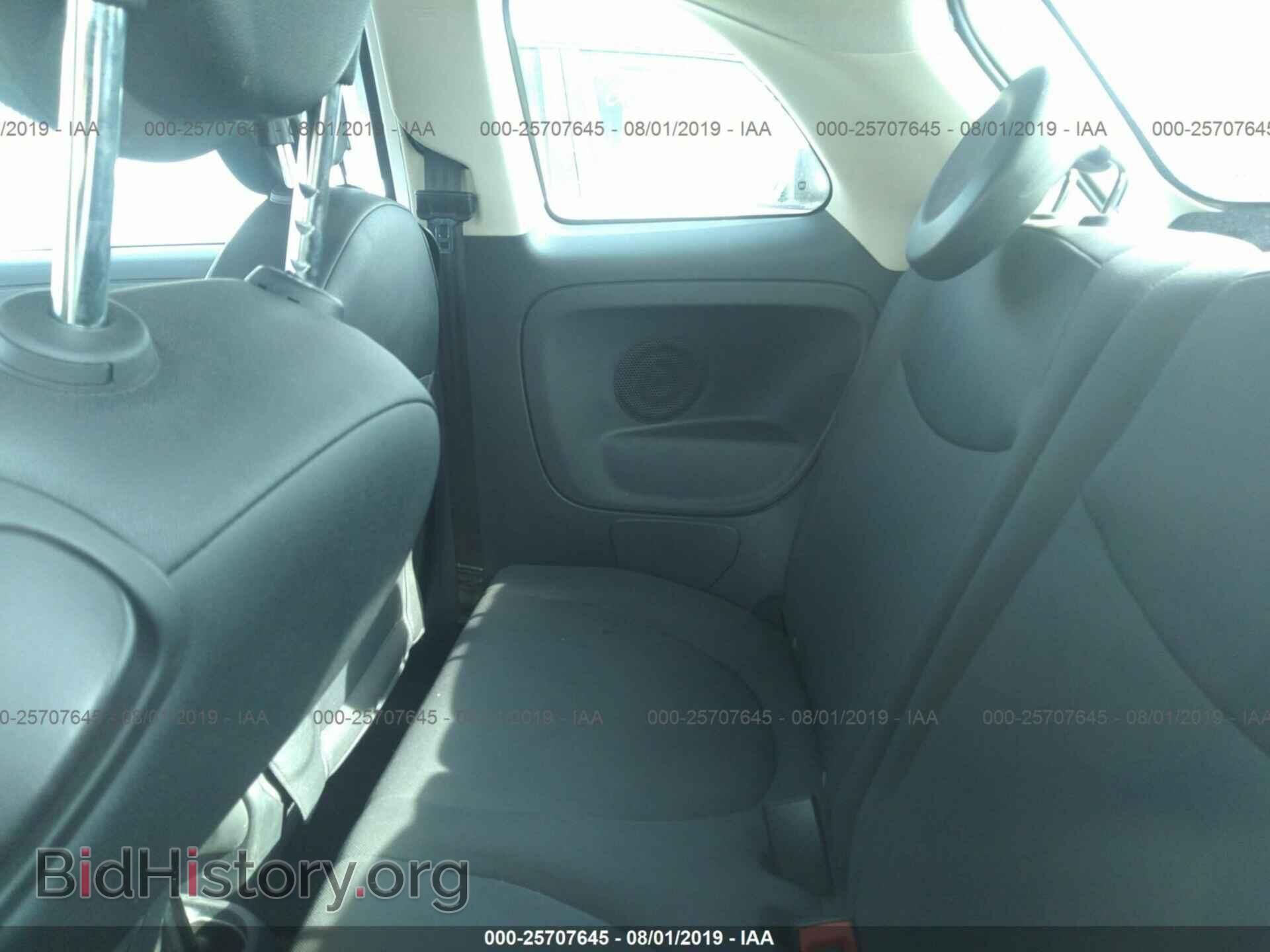 2015 FIAT 500 - VIN: 3C3CFFAR7FT662928 - Фото 8