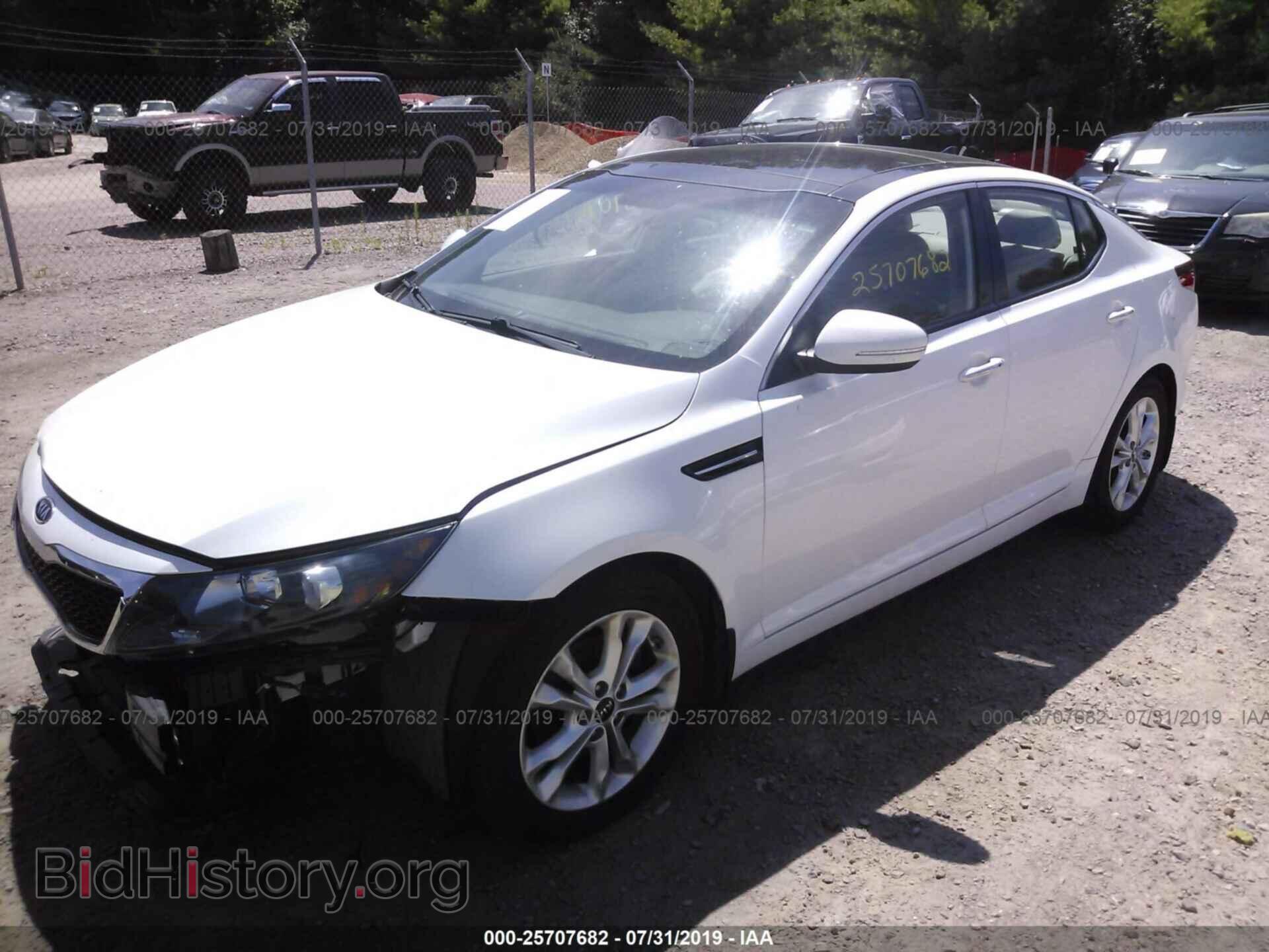2011 KIA OPTIMA - VIN: KNAGN4A75B5185104 - Фото 2