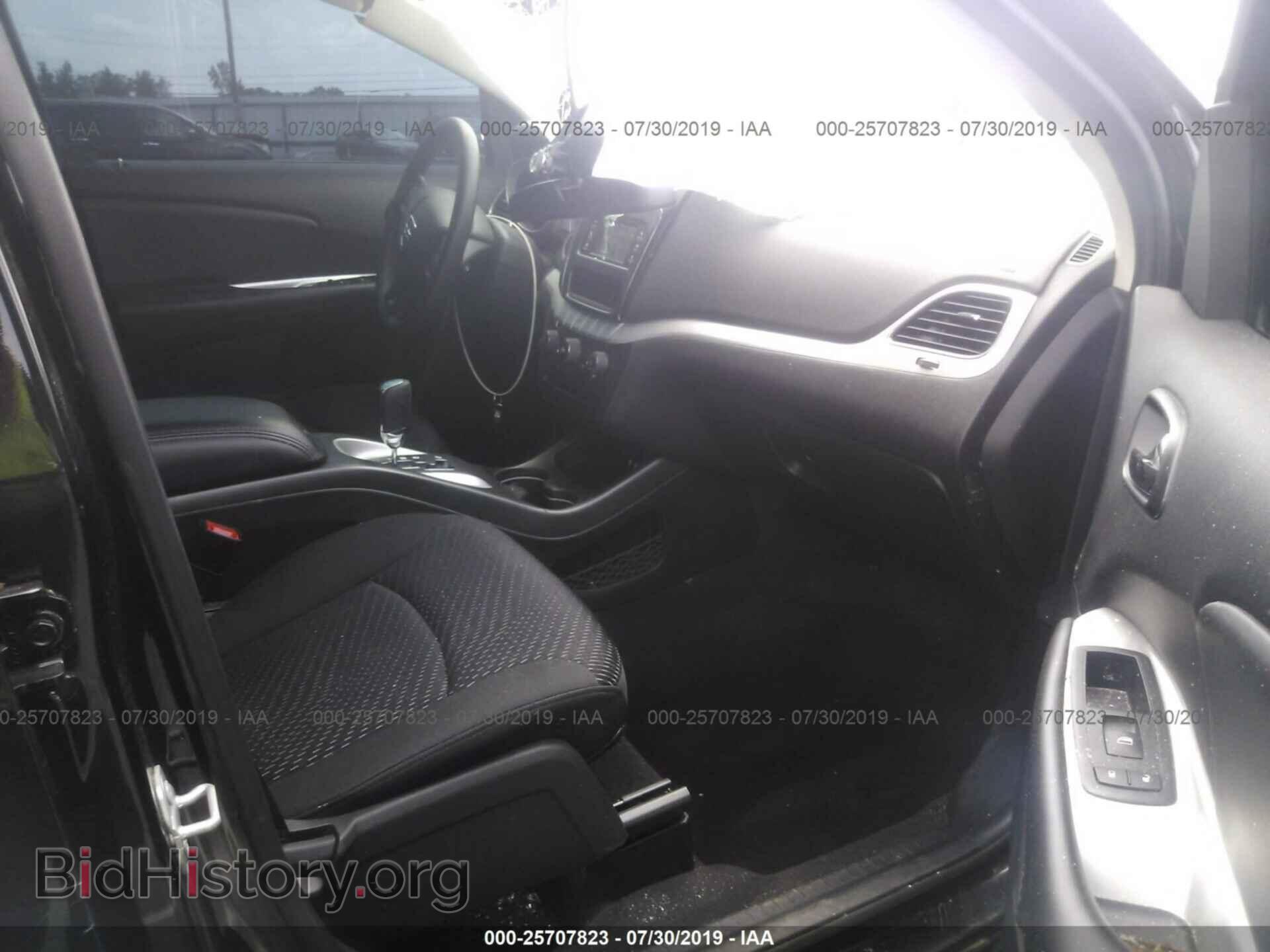 2018 DODGE JOURNEY - VIN: 3C4PDCAB8JT426947 - Фото 5