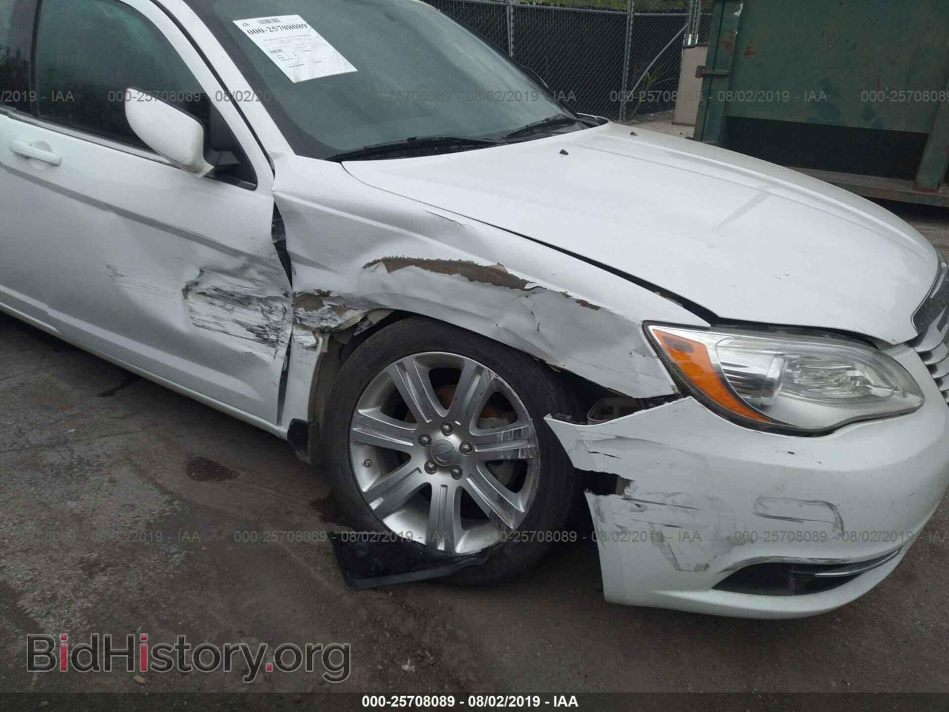 2013 CHRYSLER 200 - VIN: 1C3CCBAB1DN698356 - Photo 6