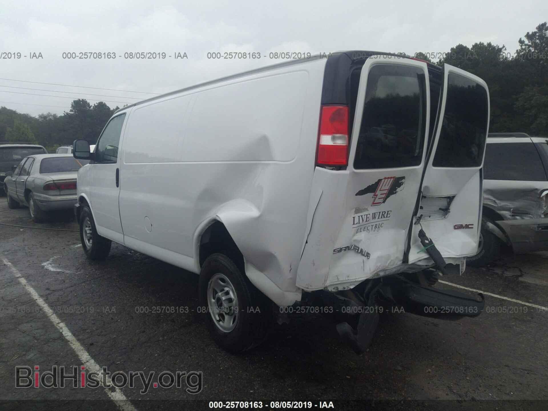 2018 GMC SAVANA - VIN: 1GTW7AFP4J1341266 - Фото 3