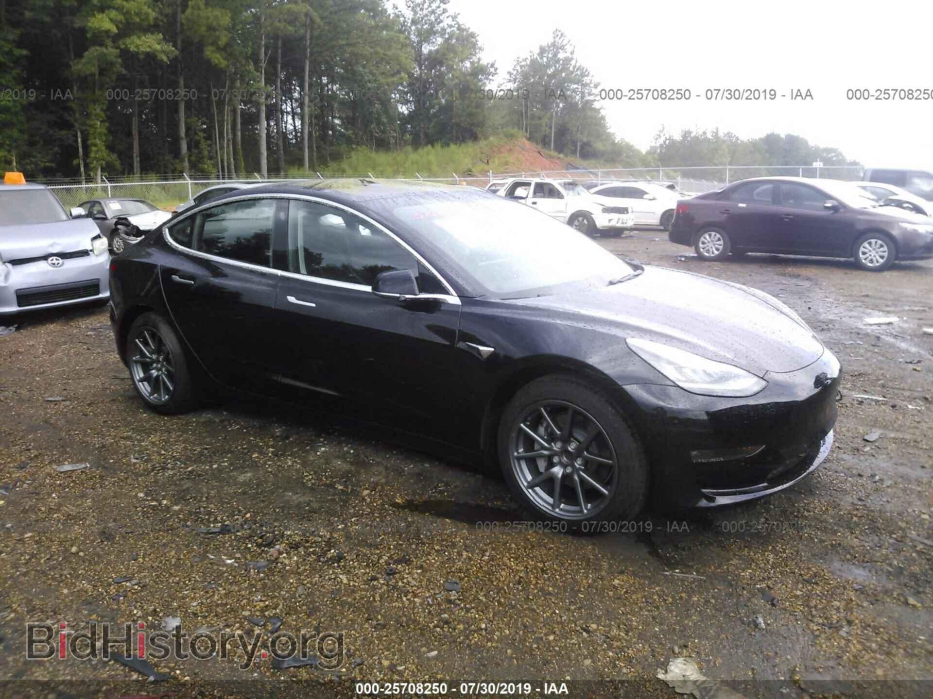 Фотография 5YJ3E1EA3JF053946 - TESLA MODEL 3 2018
