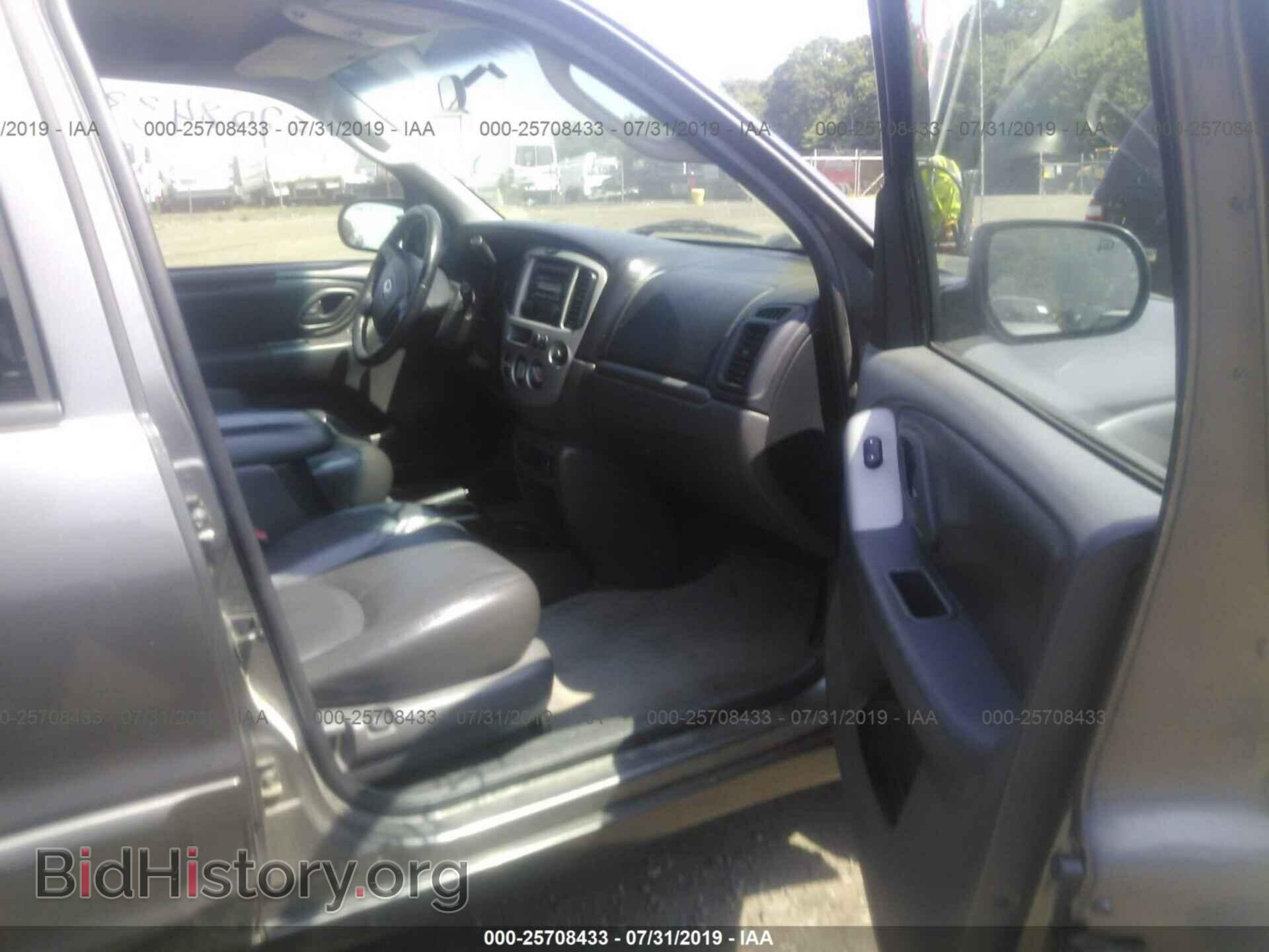 2004 MAZDA TRIBUTE - VIN: 4F2CZ96184KM19621 - Photo 5