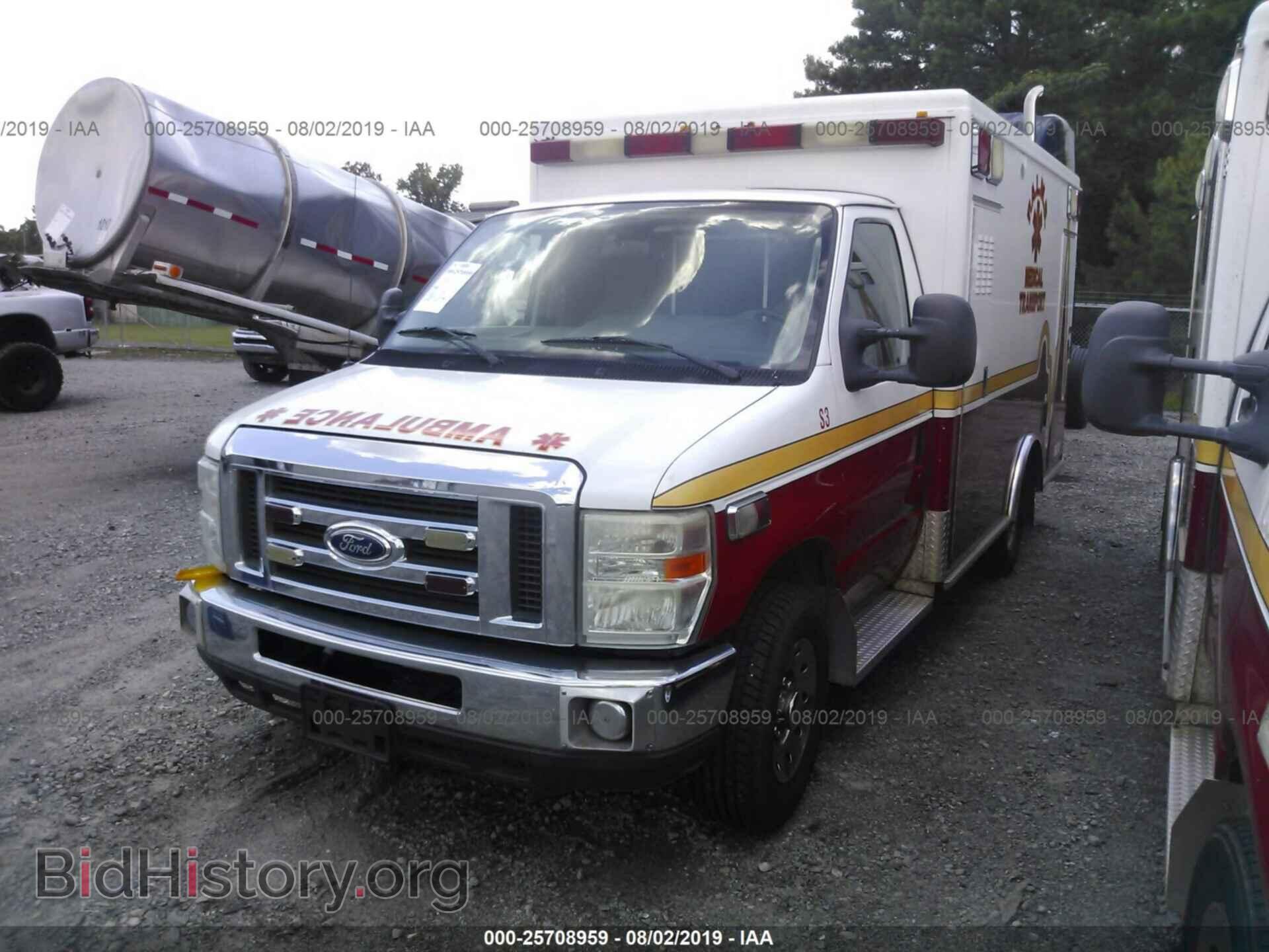 2010 FORD ECONOLINE - VIN: 1FDSE3FP8ADA08613 - Фото 2