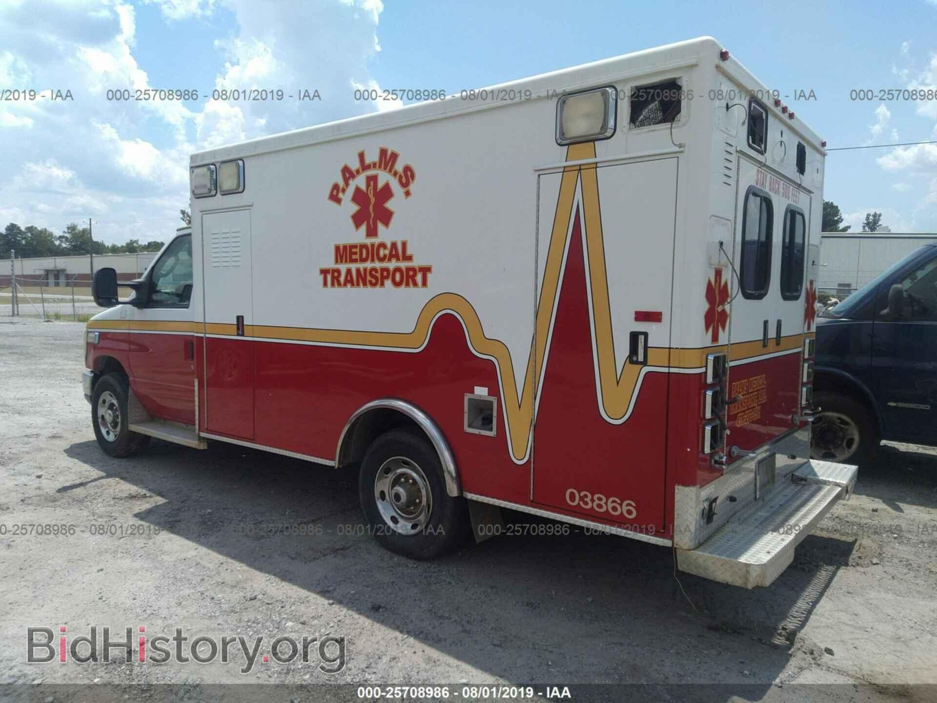 2010 FORD ECONOLINE - VIN: 1FDSE3FP1ADA11496 - Фото 3