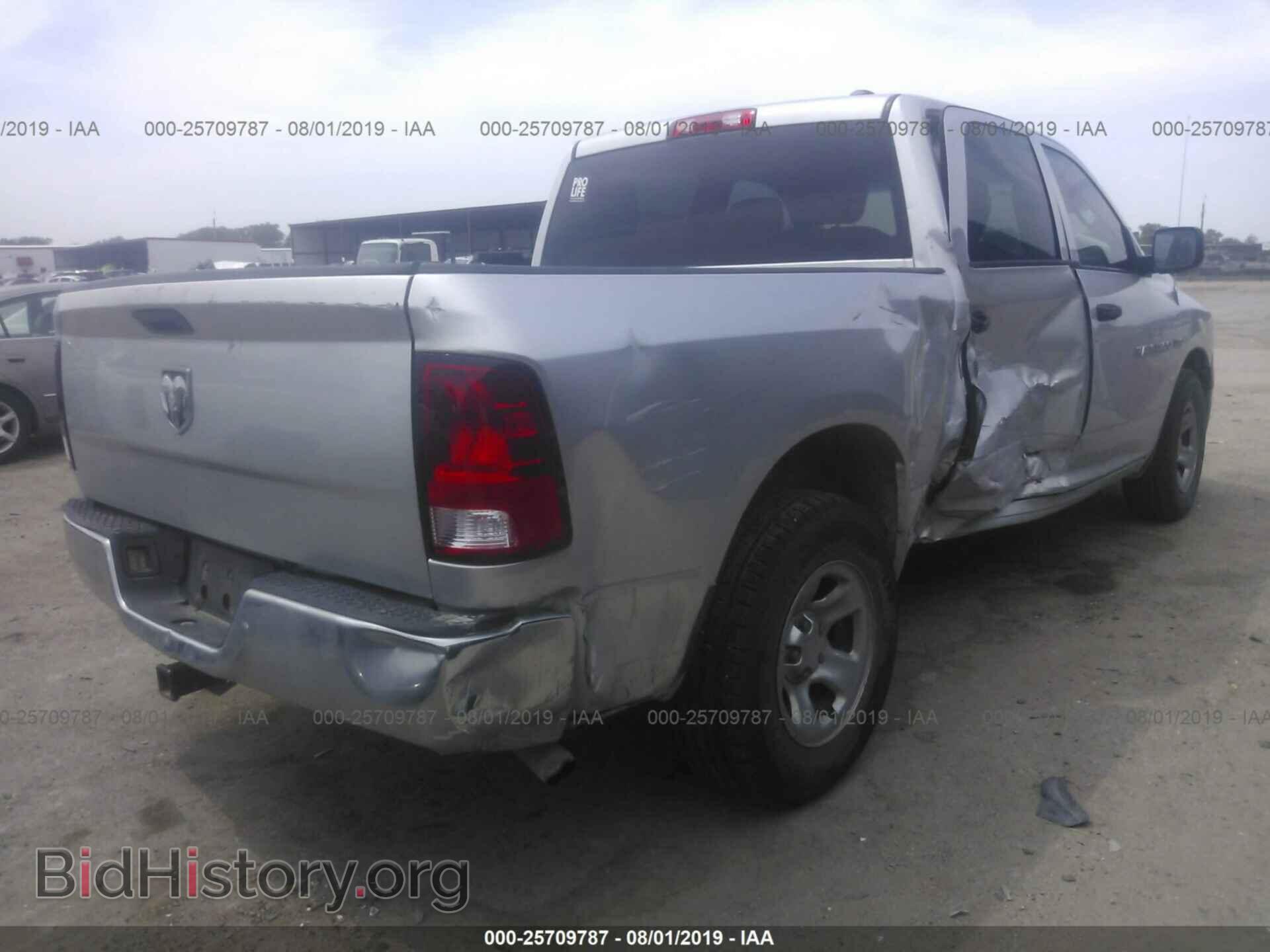 2011 DODGE RAM 1500 - VIN: 1D7RB1CT7BS636733 - Фото 4