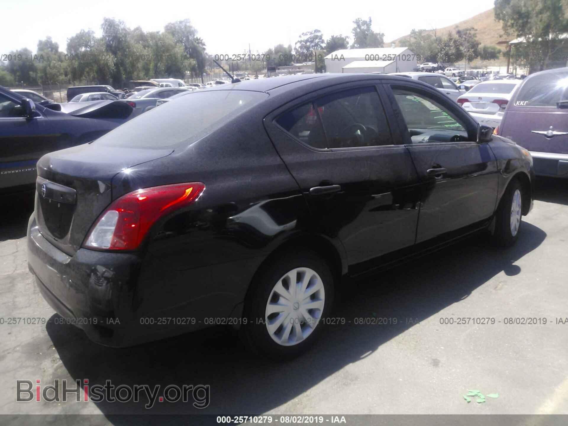 2017 NISSAN VERSA - VIN: 3N1CN7AP3HL809111 - Фото 4