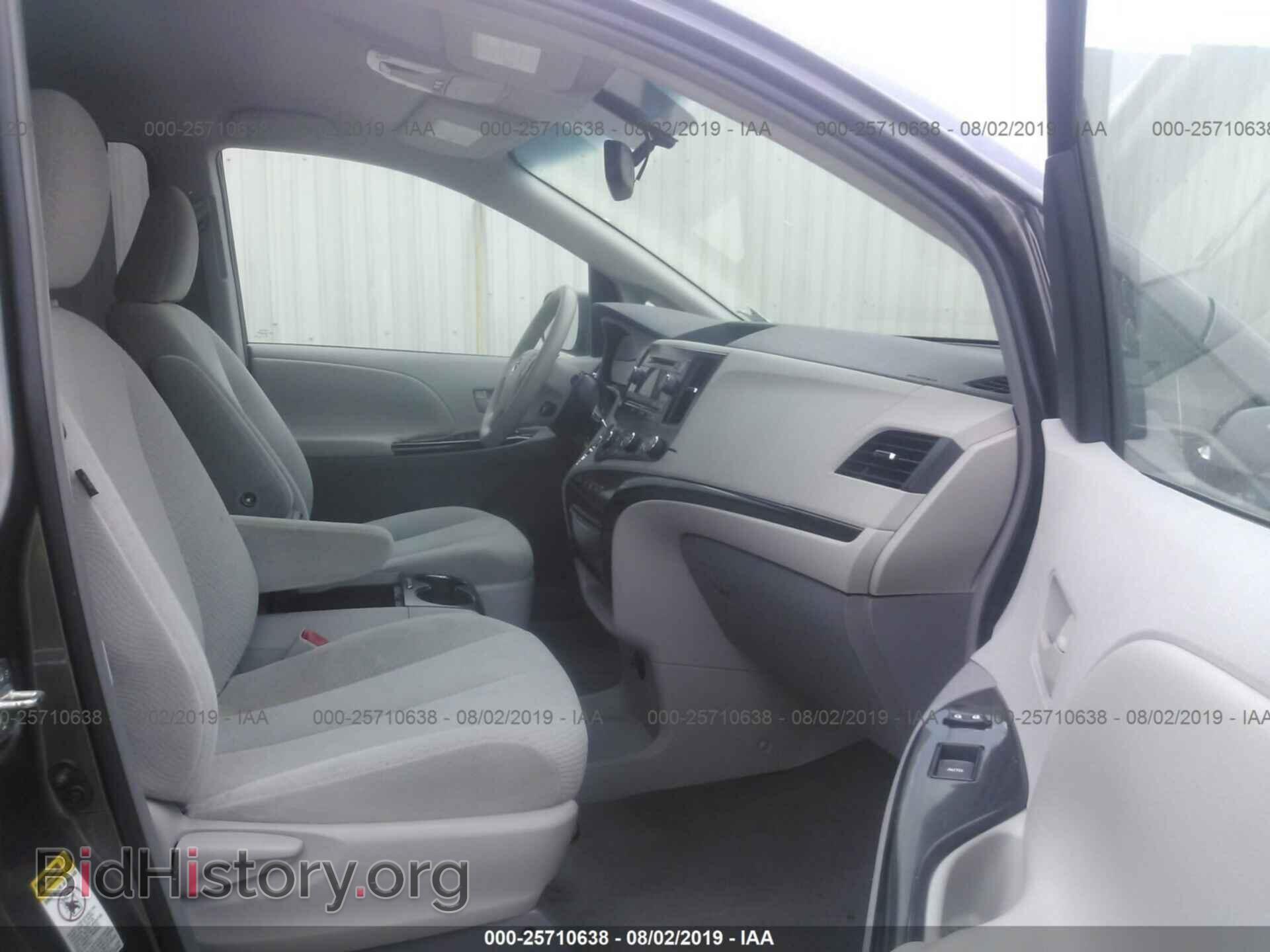2011 TOYOTA SIENNA - VIN: 5TDKK3DC1BS068610 - Фото 5