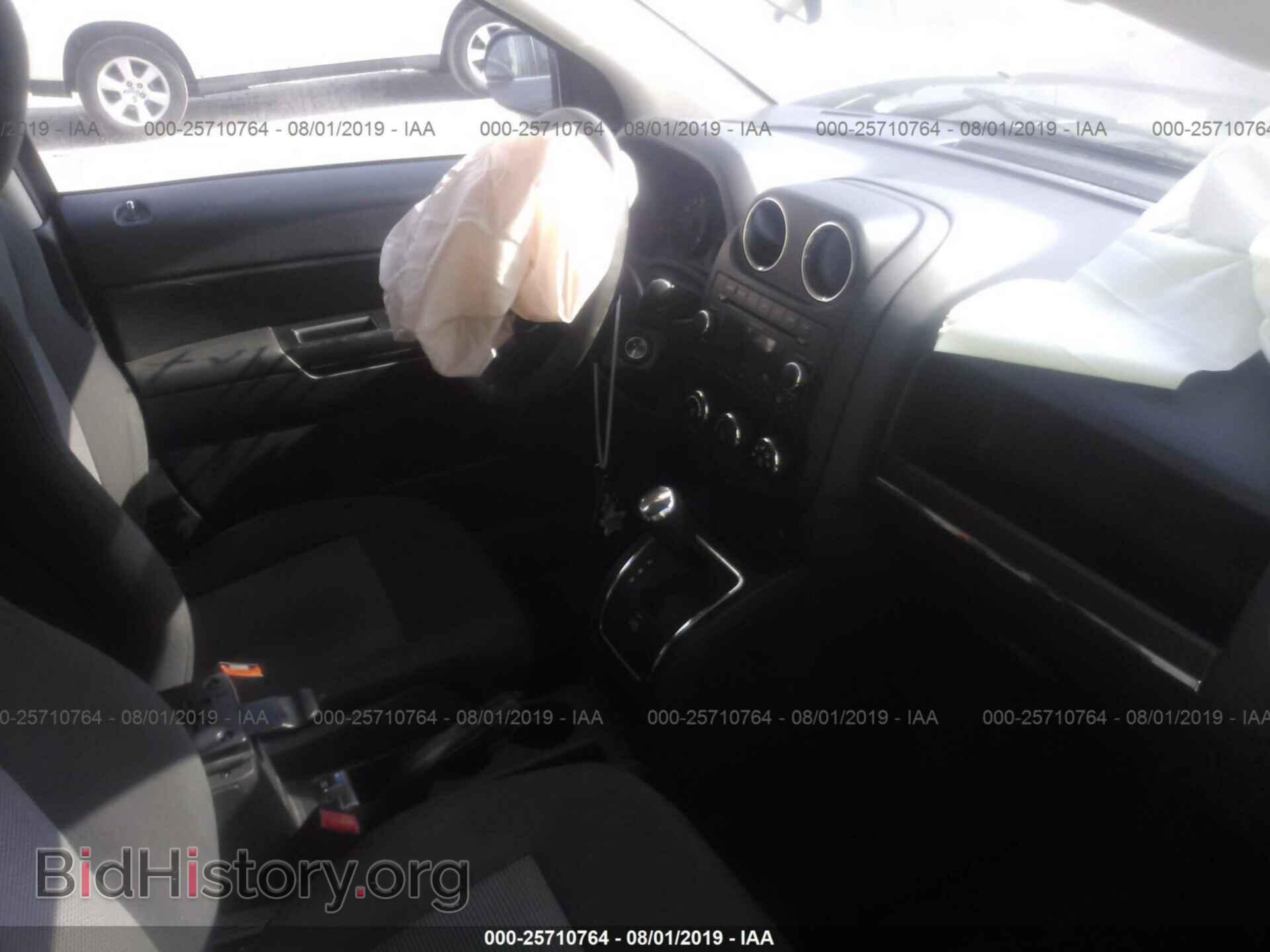2011 JEEP COMPASS - VIN: 1J4NF1FBXBD218262 - Фото 5