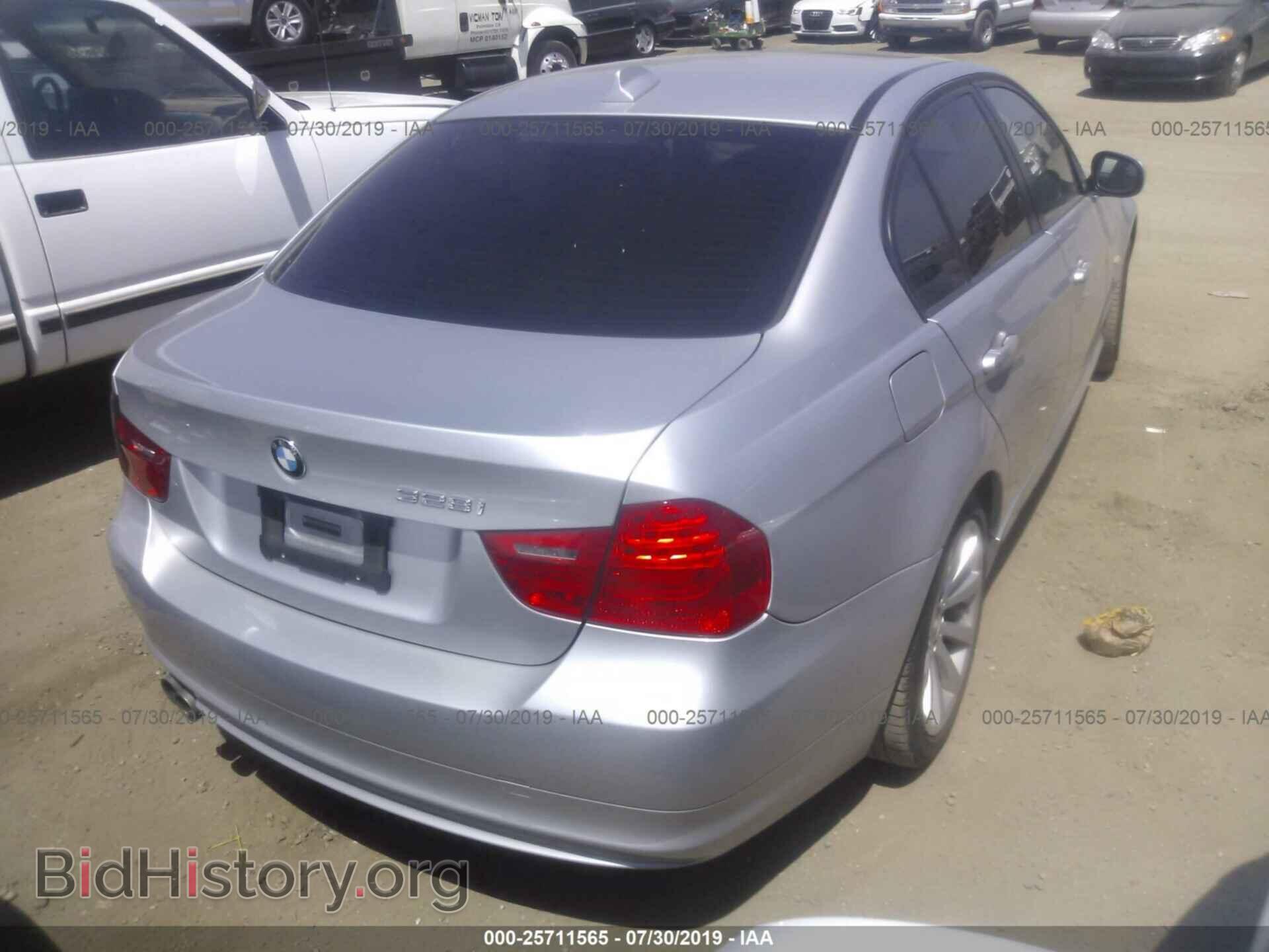 2011 BMW 328 - VIN: WBAPH5C58BA440523 - Фото 4