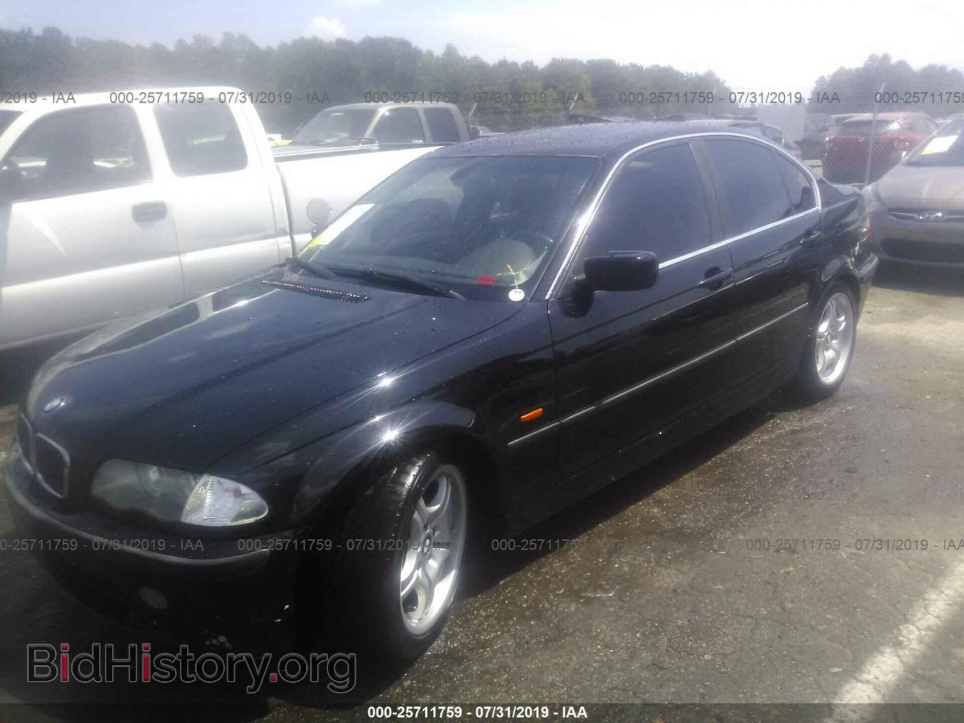 2001 BMW 330 - VIN: WBAAV53481FT00740 - Фото 2