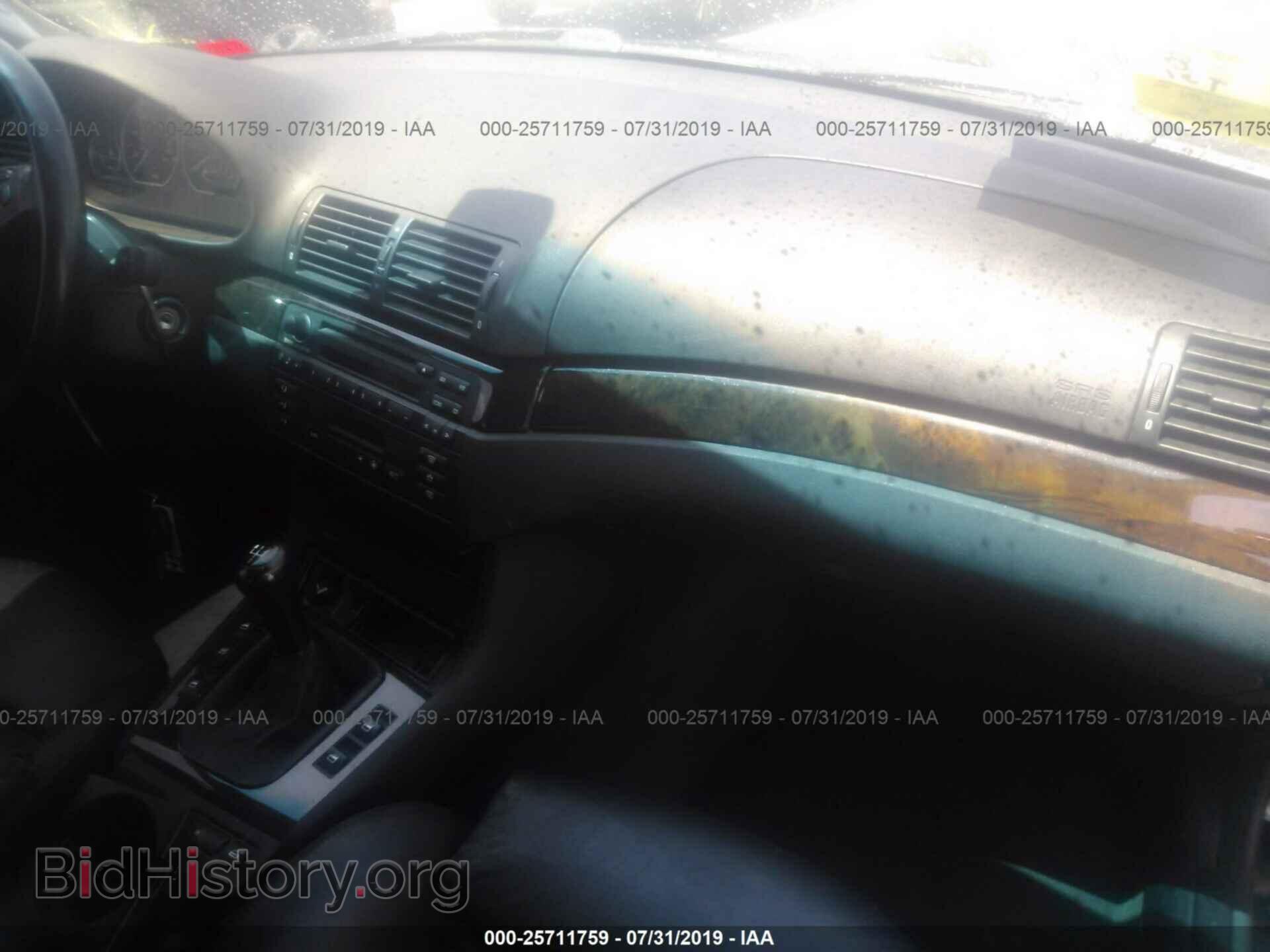2001 BMW 330 - VIN: WBAAV53481FT00740 - Фото 5