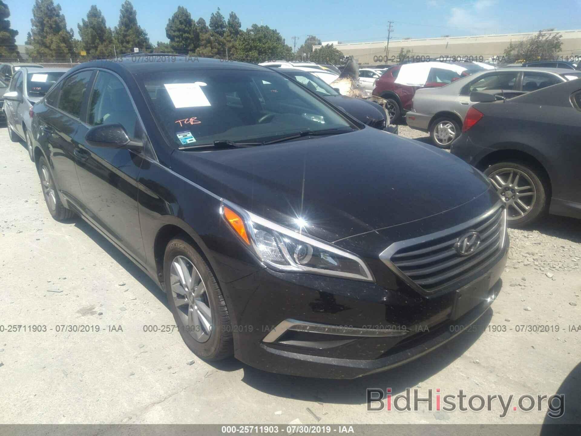 Photo 5NPE24AF6FH004060 - HYUNDAI SONATA 2015