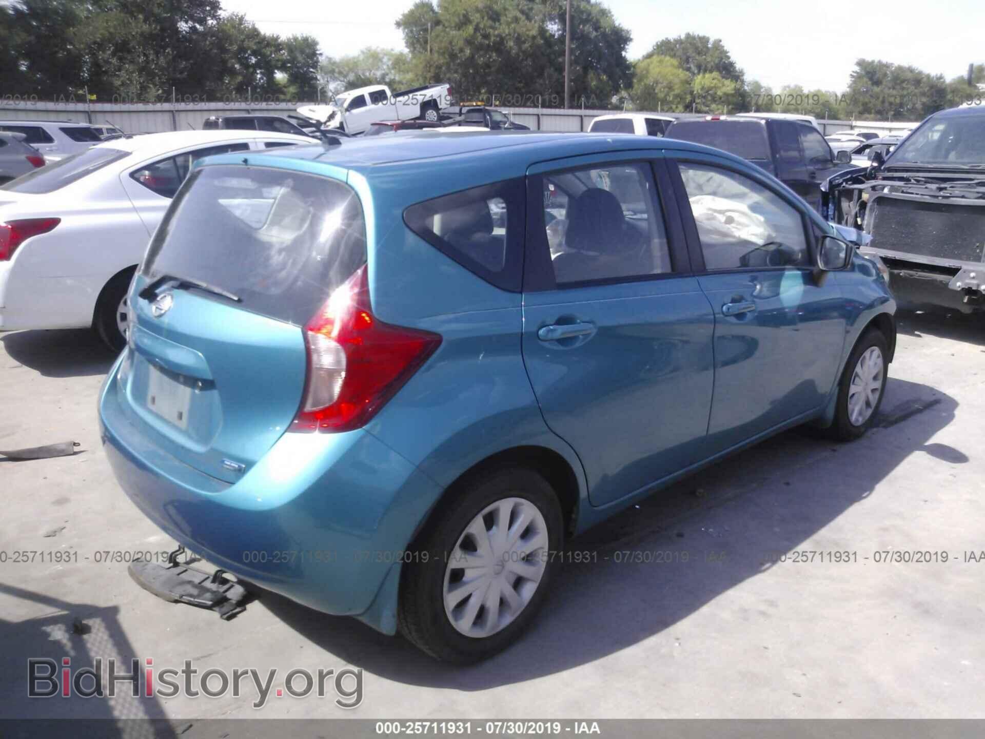 2015 NISSAN VERSA NOTE - VIN: 3N1CE2CP1FL383822 - Фото 4