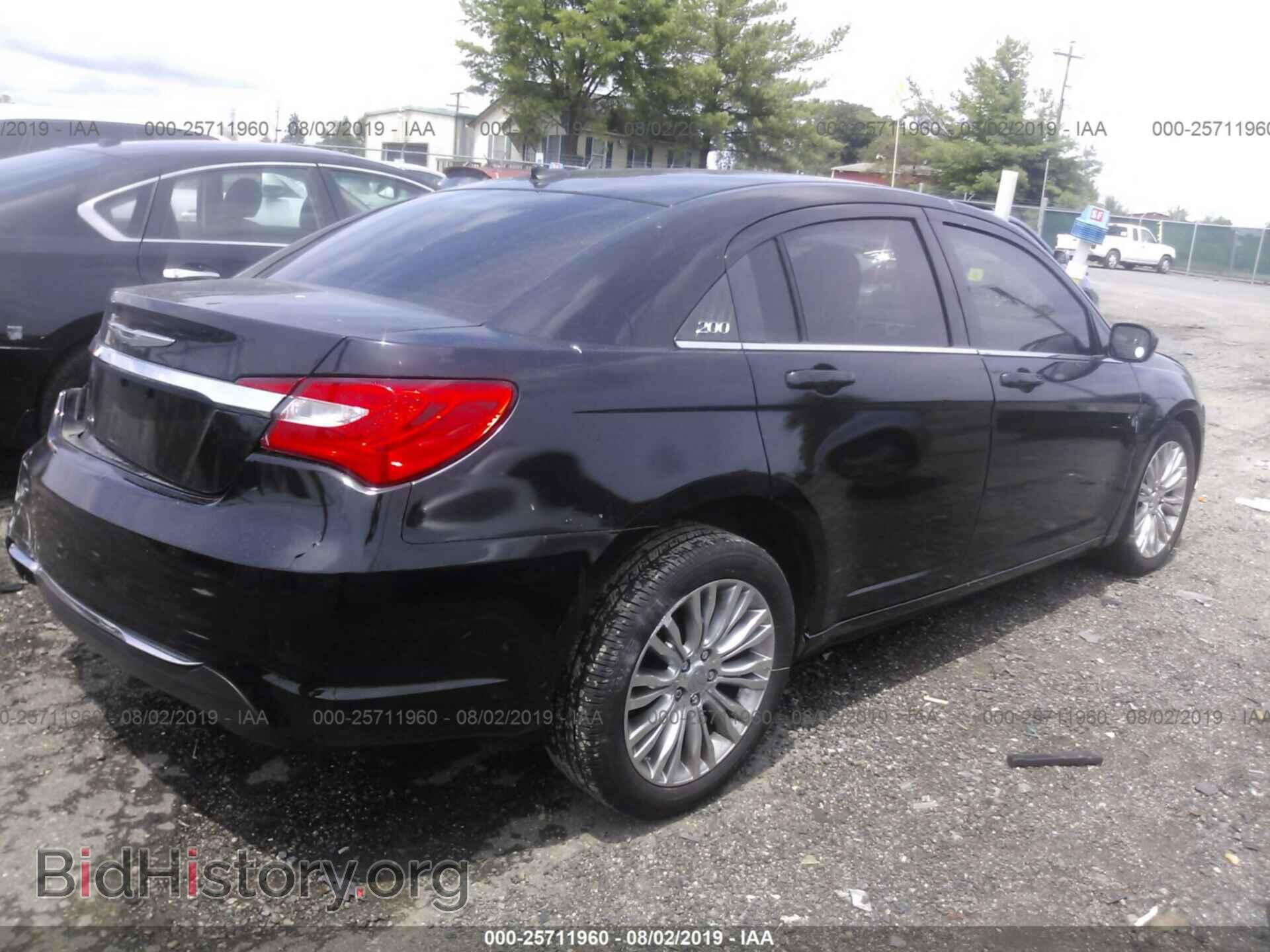 2014 CHRYSLER 200 - VIN: 1C3CCBAB6EN143176 - Фото 4