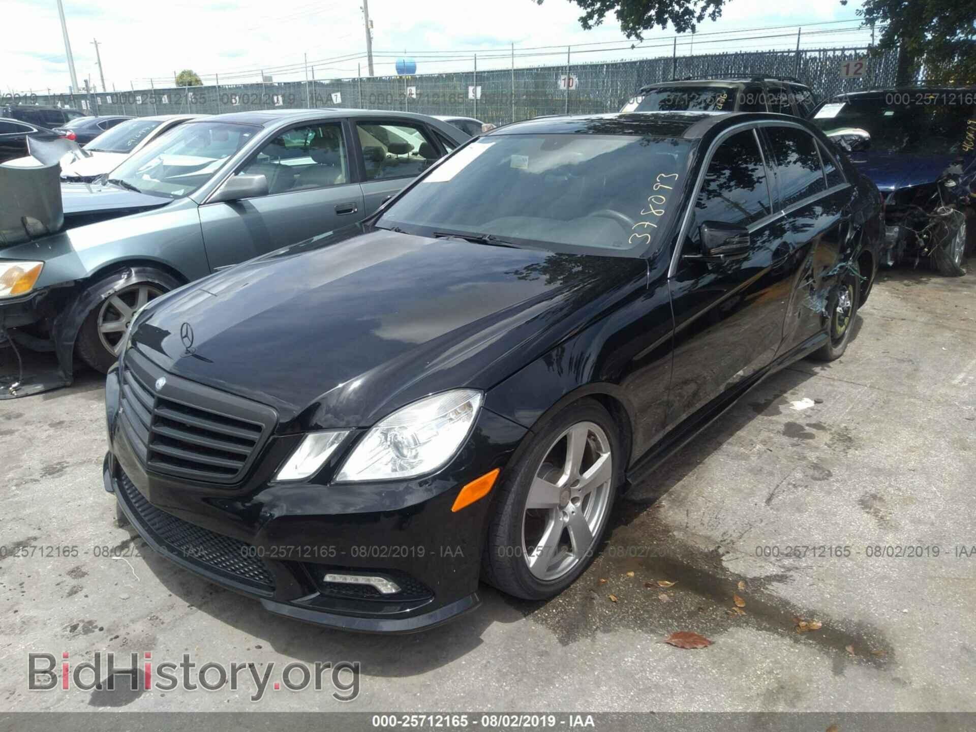 2011 MERCEDES-BENZ E - VIN: WDDHF5GB1BA378093 - Фото 2