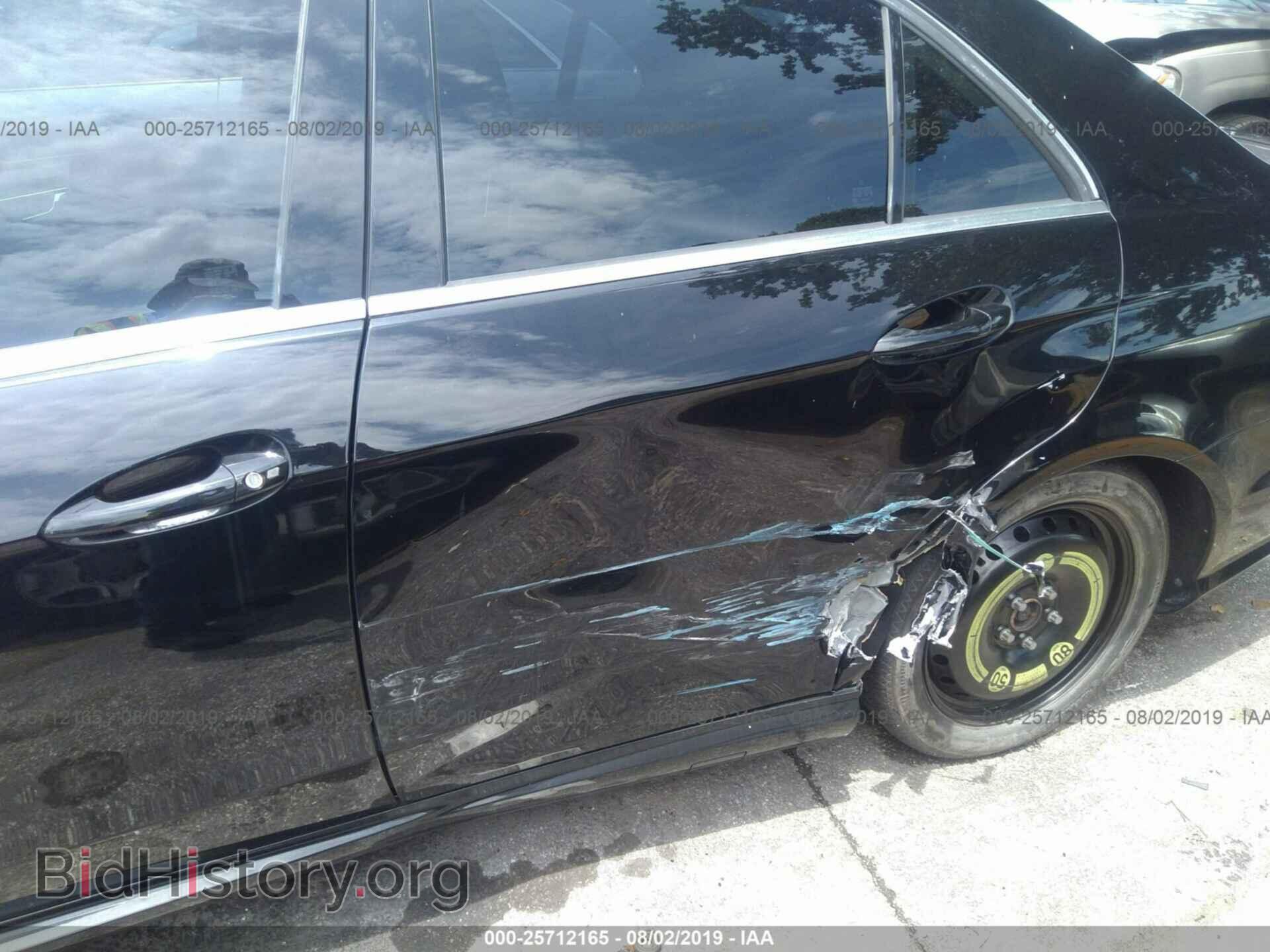 2011 MERCEDES-BENZ E - VIN: WDDHF5GB1BA378093 - Фото 6