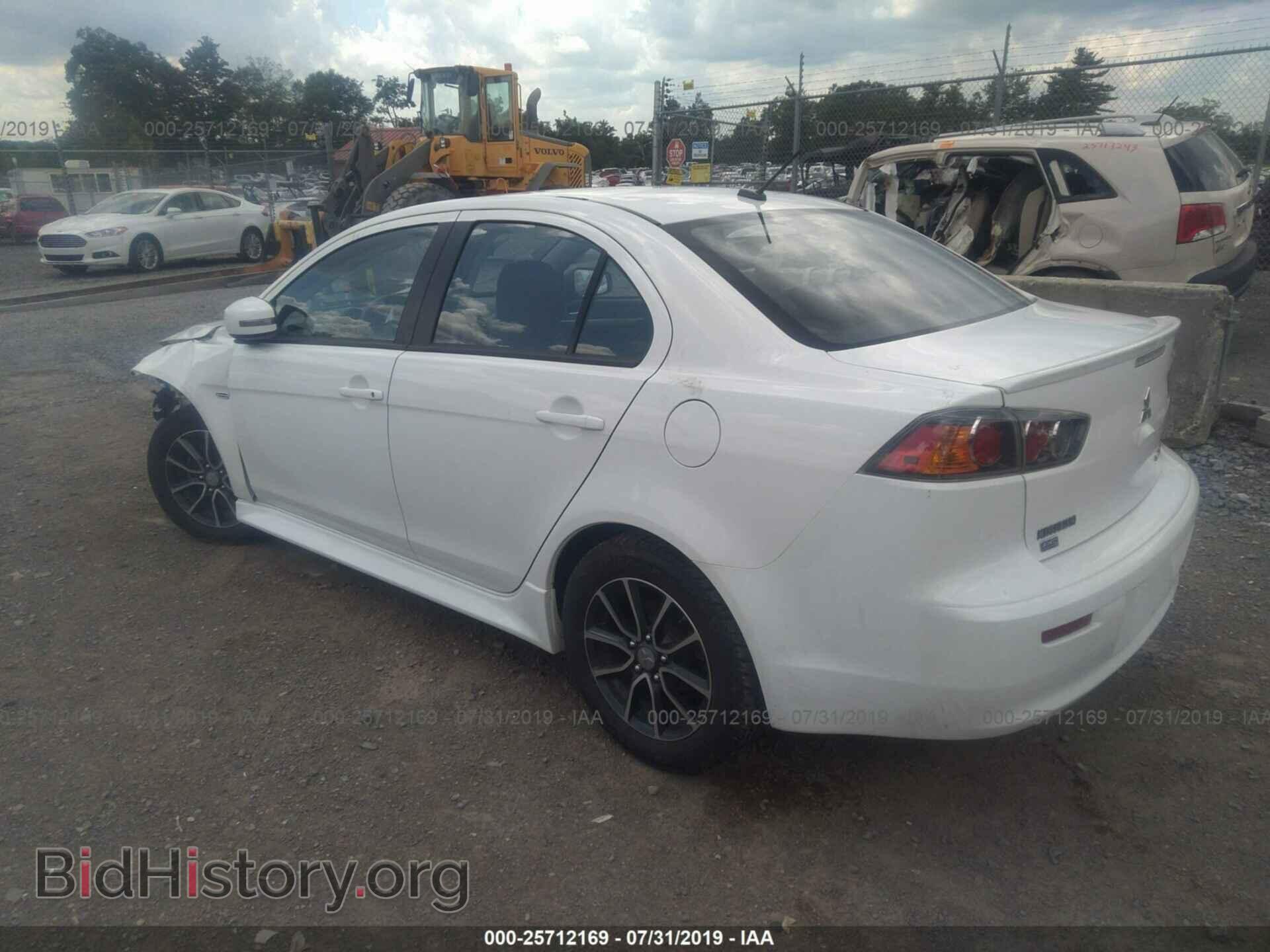 2015 Mitsubishi Lancer - VIN: JA32V2FW0FU012957 - Фото 3