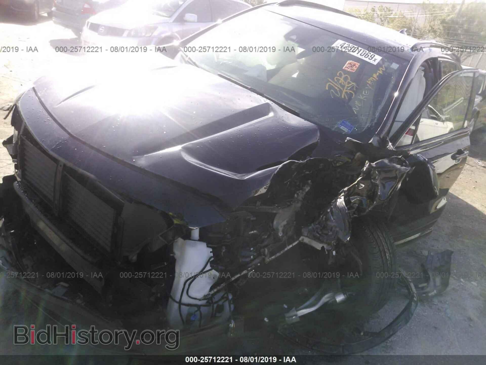 2019 CADILLAC XT4 - VIN: 1GYFZER48KF118486 - Фото 2