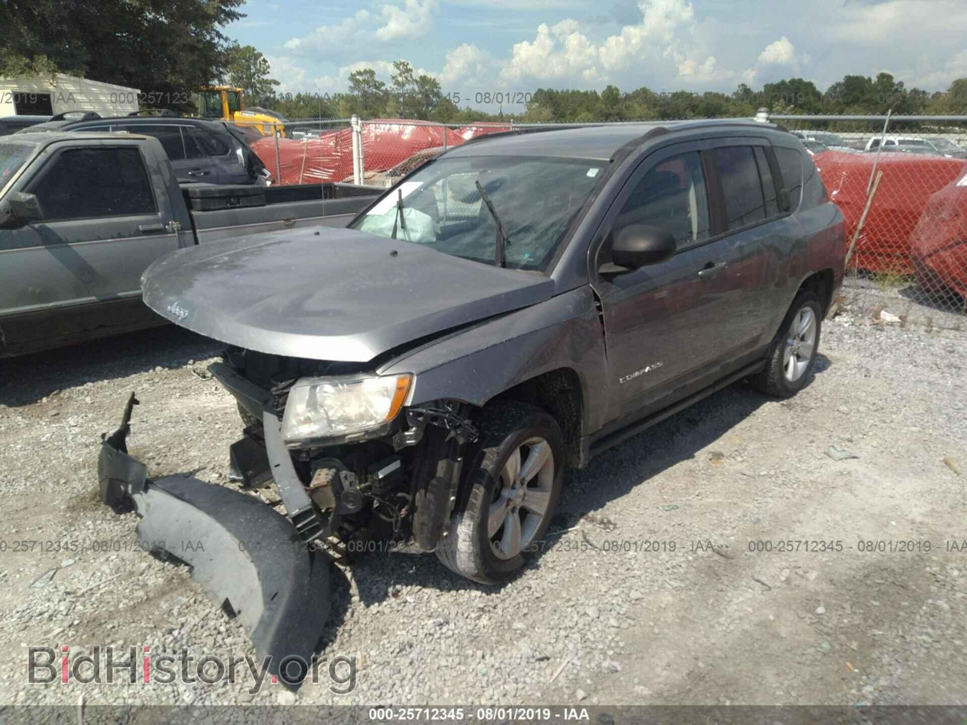 2011 JEEP COMPASS - VIN: 1J4NT1FB4BD289255 - Photo 2