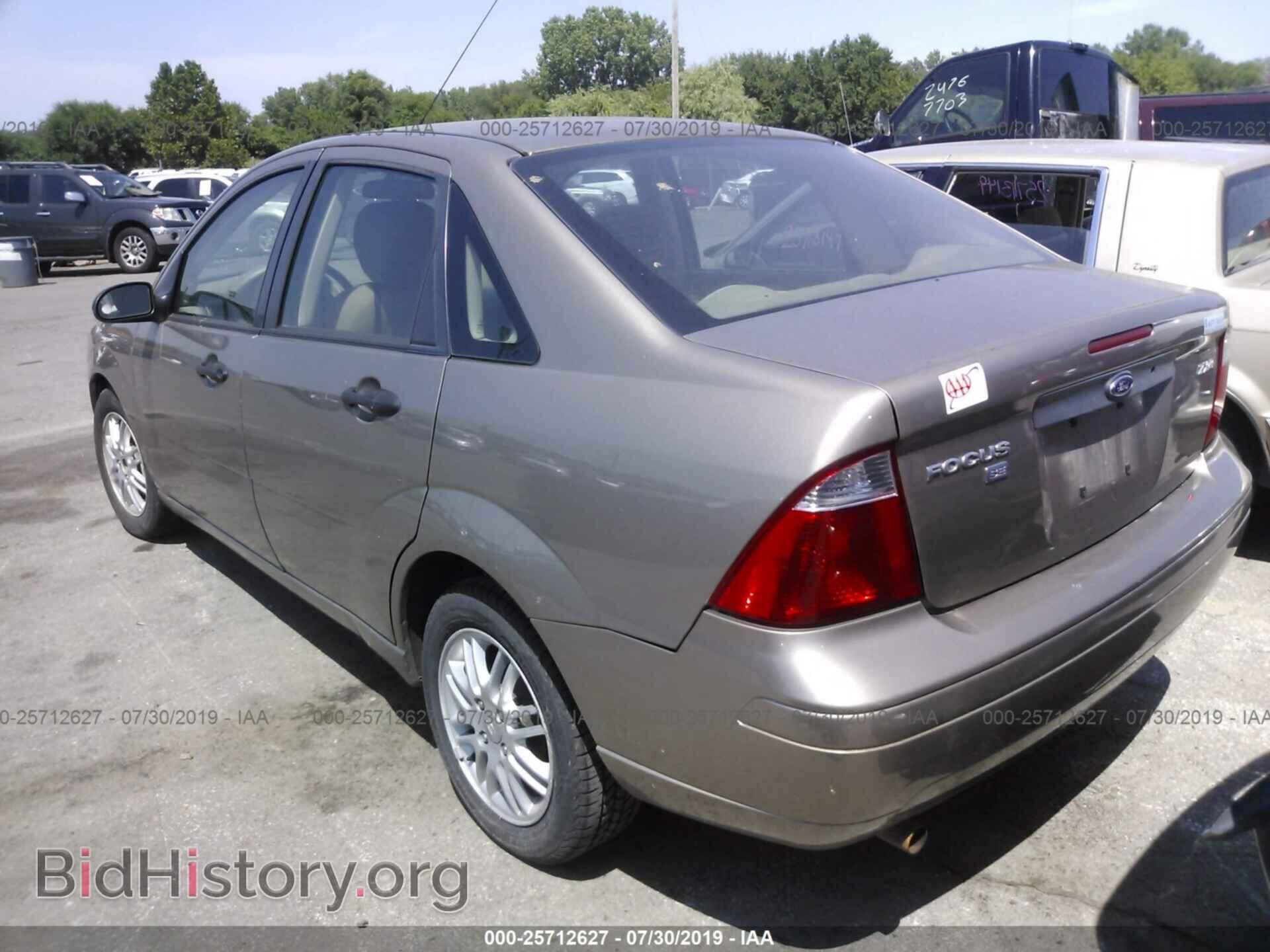2005 FORD FOCUS - VIN: 1FAFP34N85W288860 - Фото 3