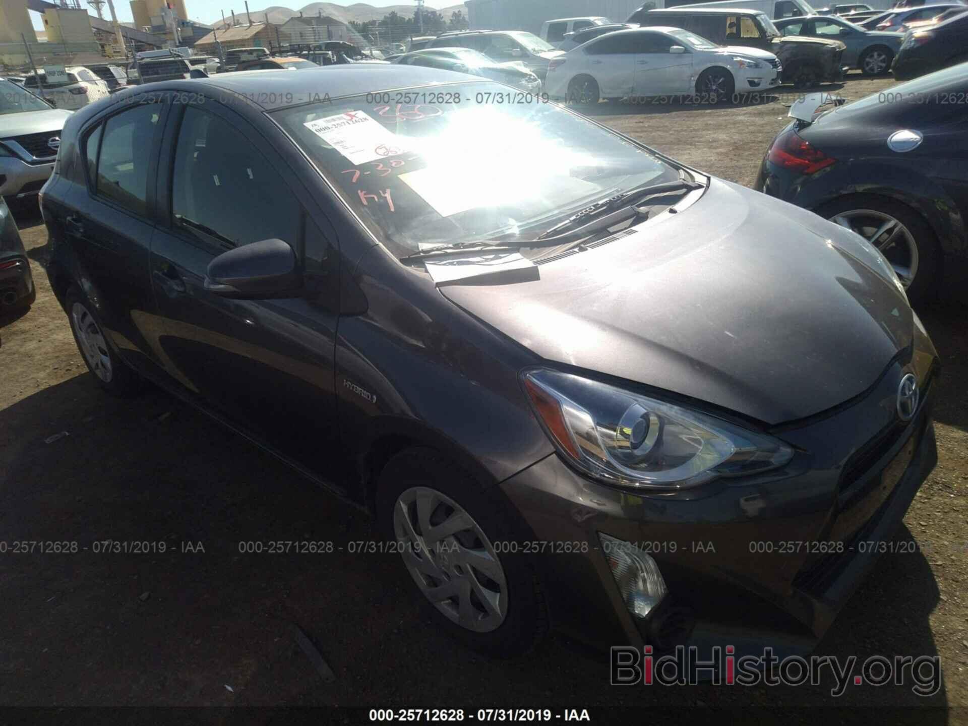 Photo JTDKDTB30F1110328 - TOYOTA PRIUS C 2015