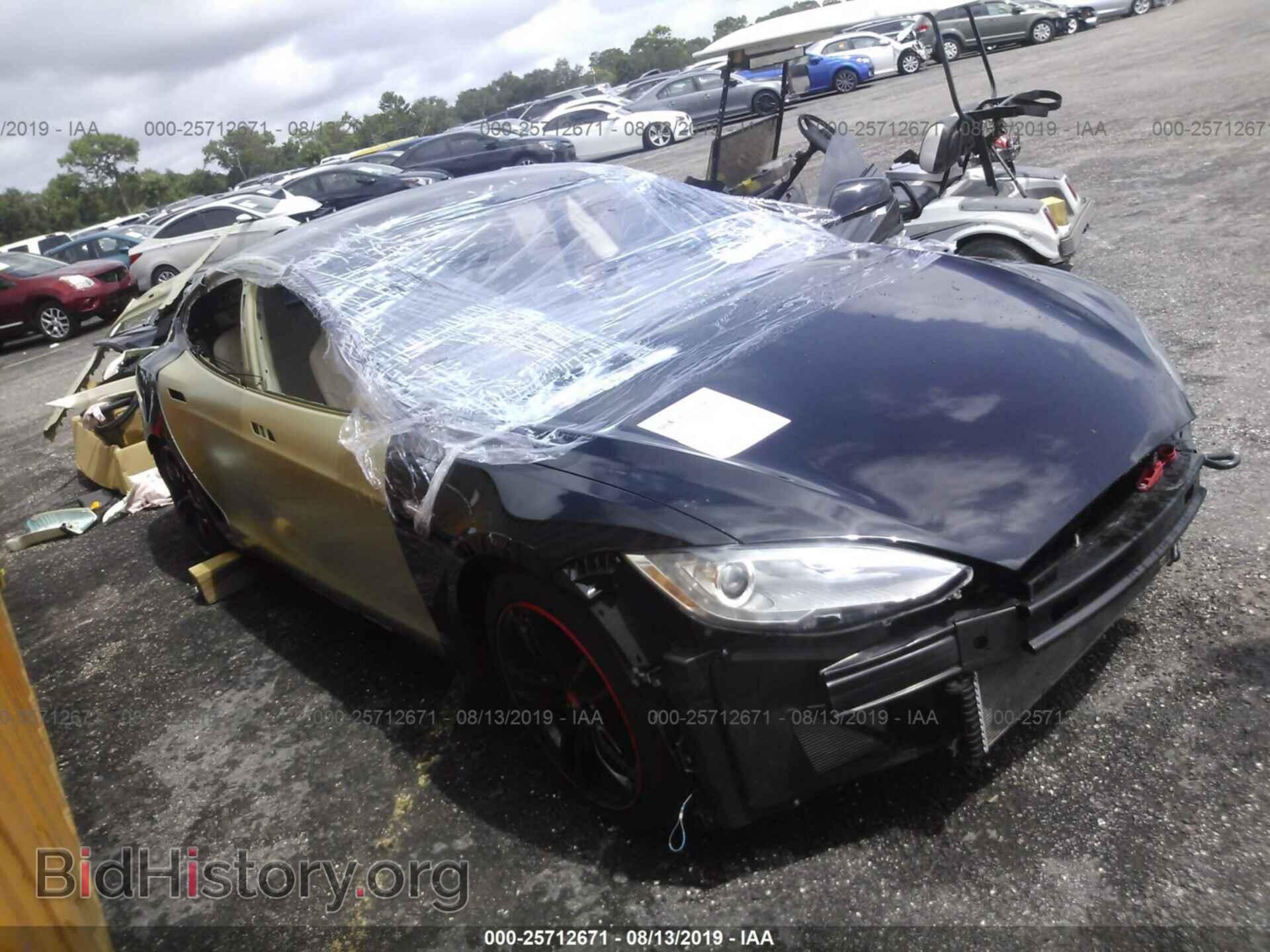 Фотография 5YJSA1H49FF080489 - TESLA MODEL S 2015