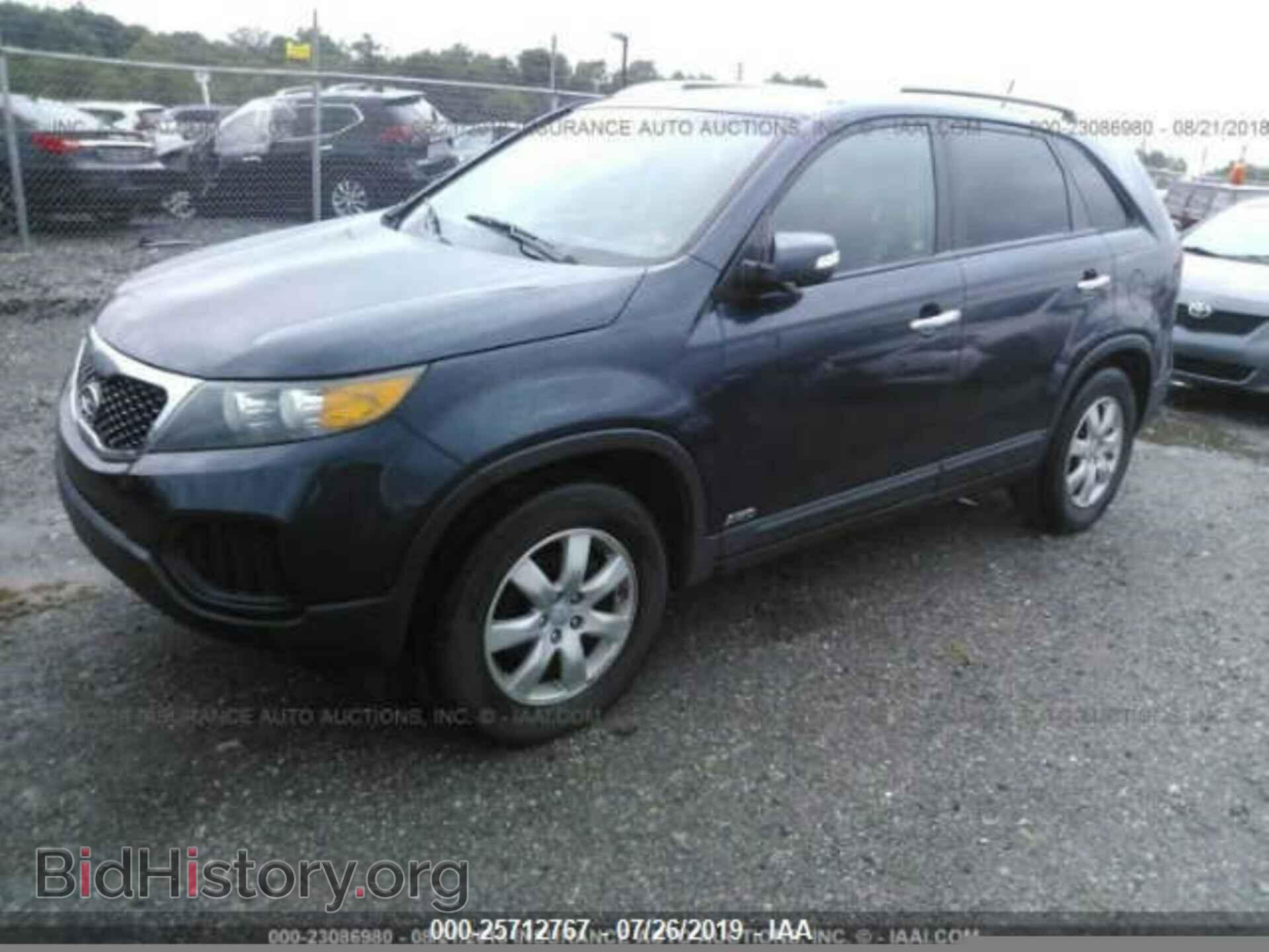 2012 KIA SORENTO - VIN: 5XYKTDA22CG236266 - Фото 2