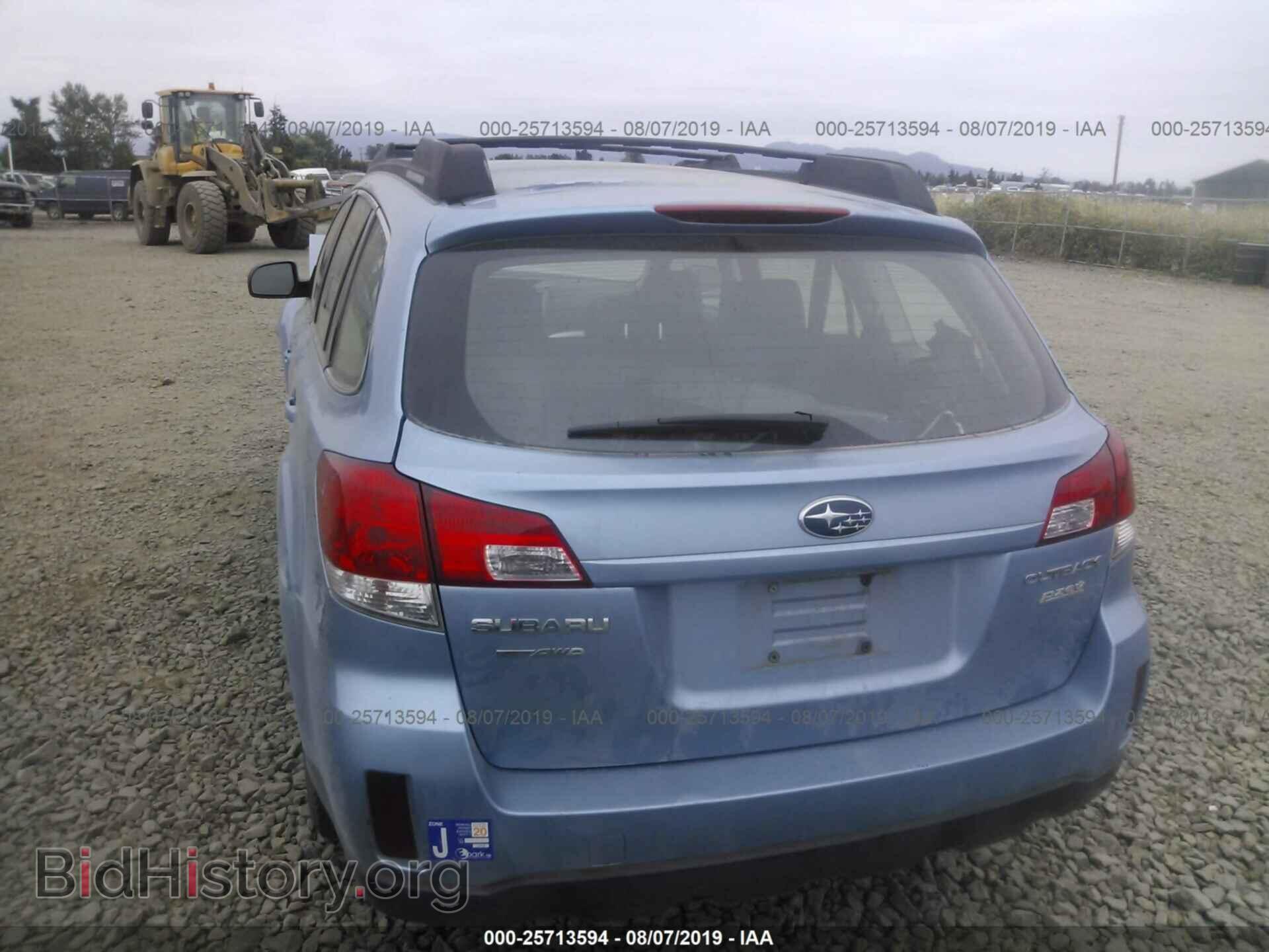 2011 SUBARU OUTBACK - VIN: 4S4BRBAC2B1354775 - Фото 3