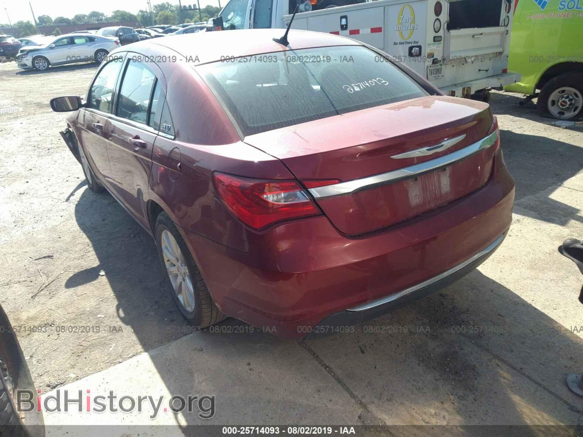 2014 CHRYSLER 200 - VIN: 1C3CCBBB2EN102042 - Фото 3
