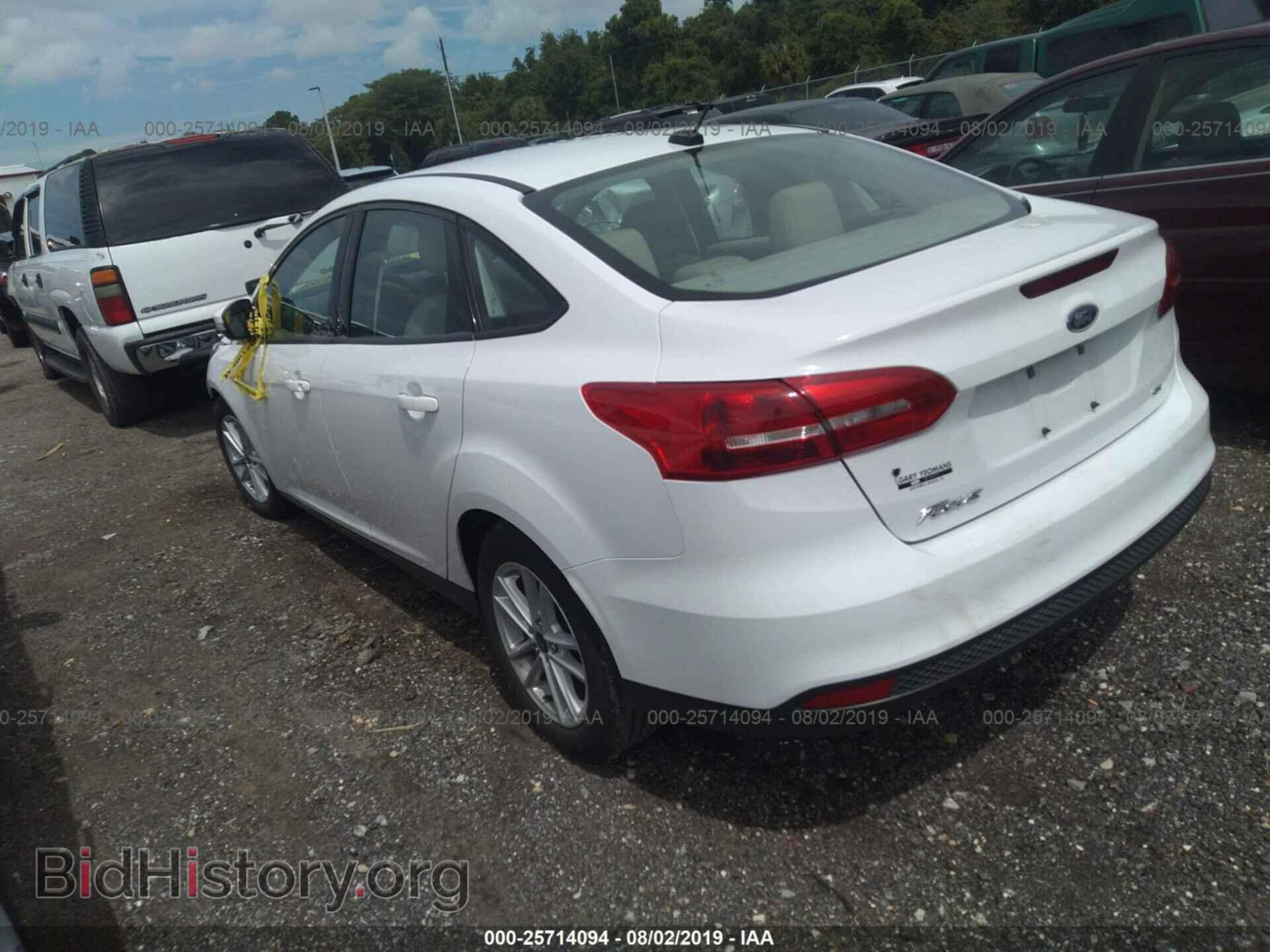 2017 FORD FOCUS - VIN: 1FADP3F2XHL275155 - Photo 3