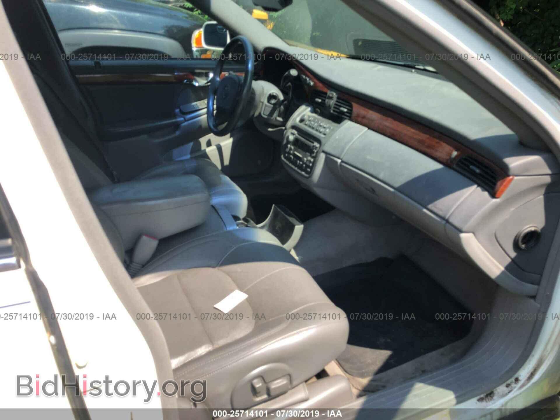 2004 CADILLAC DEVILLE - VIN: 1G6KD54Y54U256713 - Photo 5