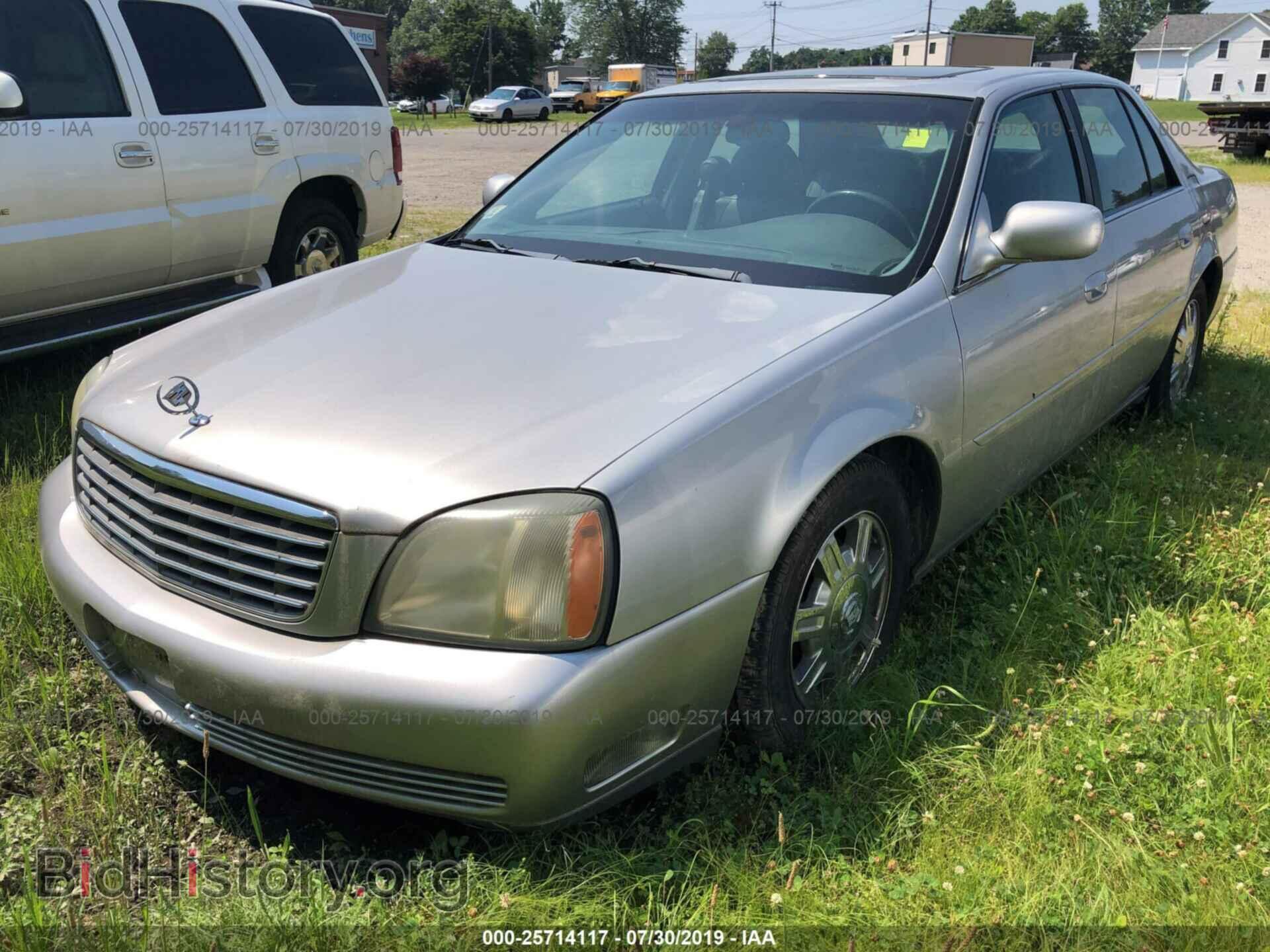 2004 CADILLAC DEVILLE - VIN: 1G6KD54Y54U220021 - Photo 2