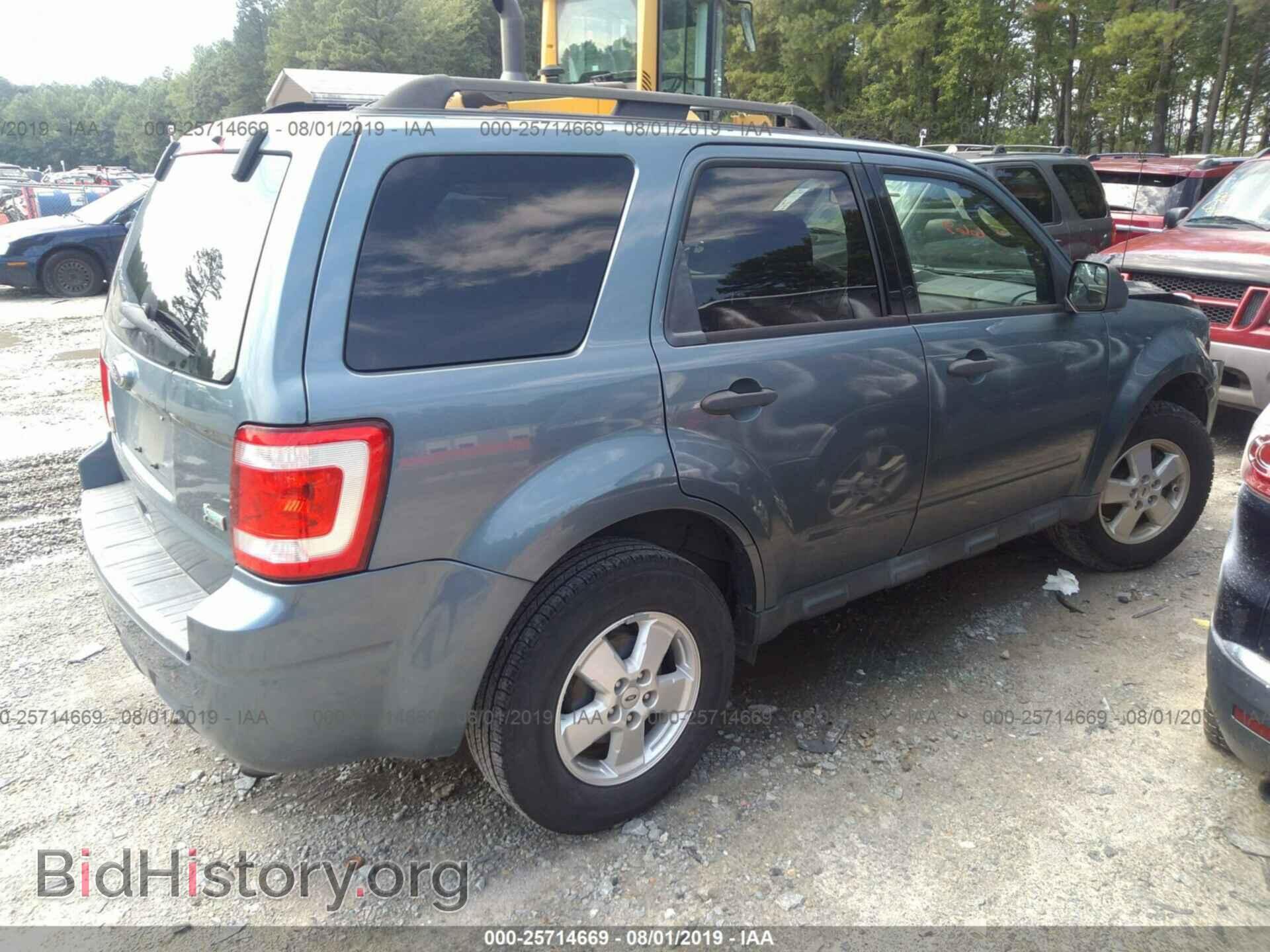 2011 FORD ESCAPE - VIN: 1FMCU0DG6BKA82750 - Фото 4