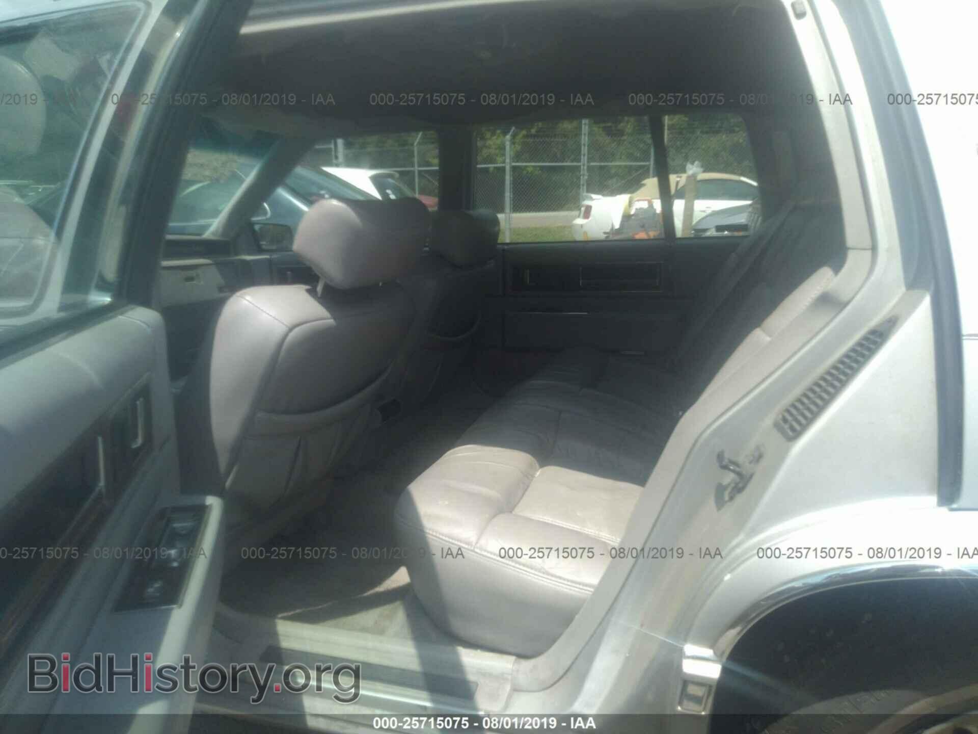 1993 CADILLAC DEVILLE - VIN: 1G6CD53B3P4313013 - Photo 8