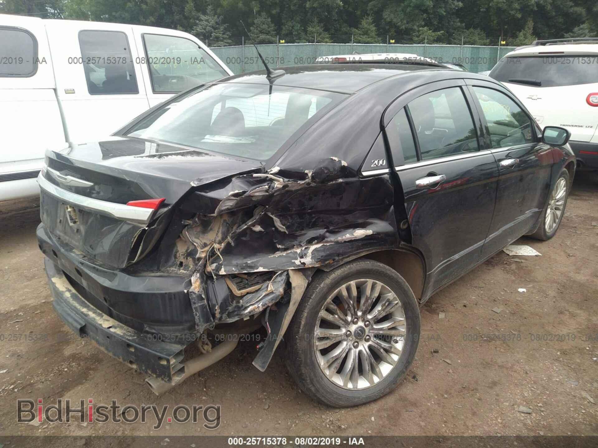 2011 CHRYSLER 200 - VIN: 1C3BC2FG5BN519491 - Фото 4