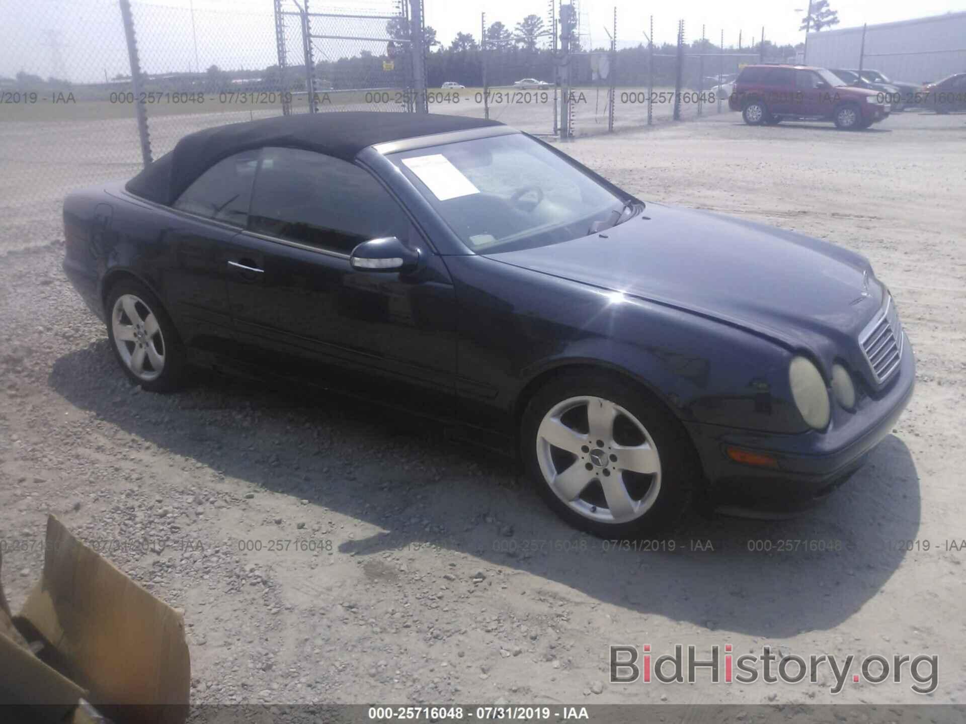 Photo WDBLK65G03T143094 - MERCEDES-BENZ CLK 2003