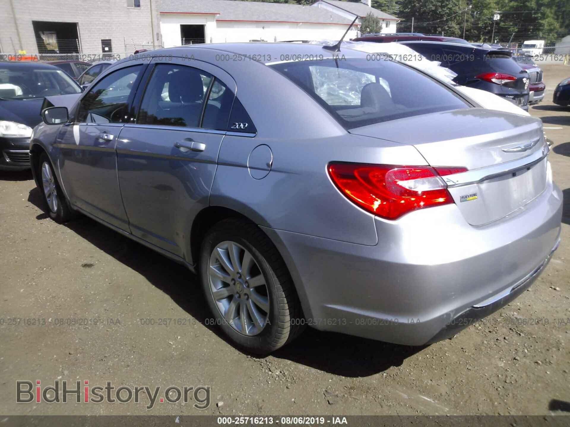 2013 CHRYSLER 200 - VIN: 1C3CCBBGXDN731672 - Фото 3