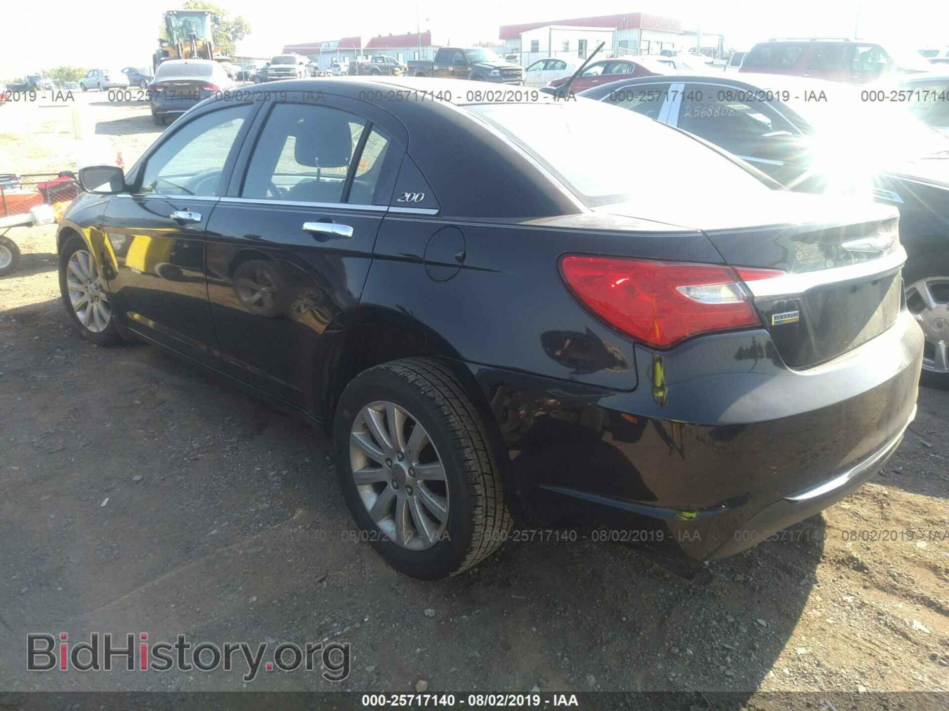 2013 CHRYSLER 200 - VIN: 1C3CCBCG6DN528373 - Фото 3