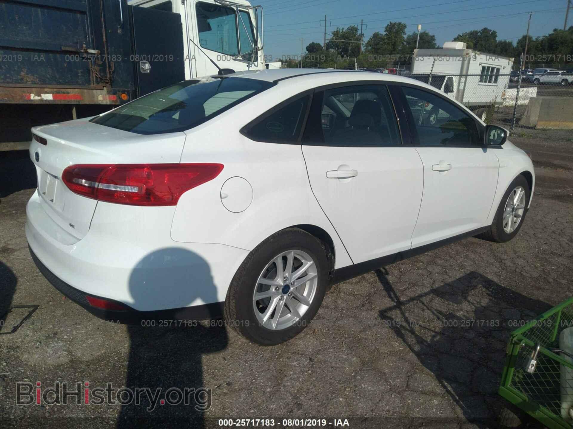 2018 FORD FOCUS - VIN: 1FADP3F20JL214130 - Фото 4