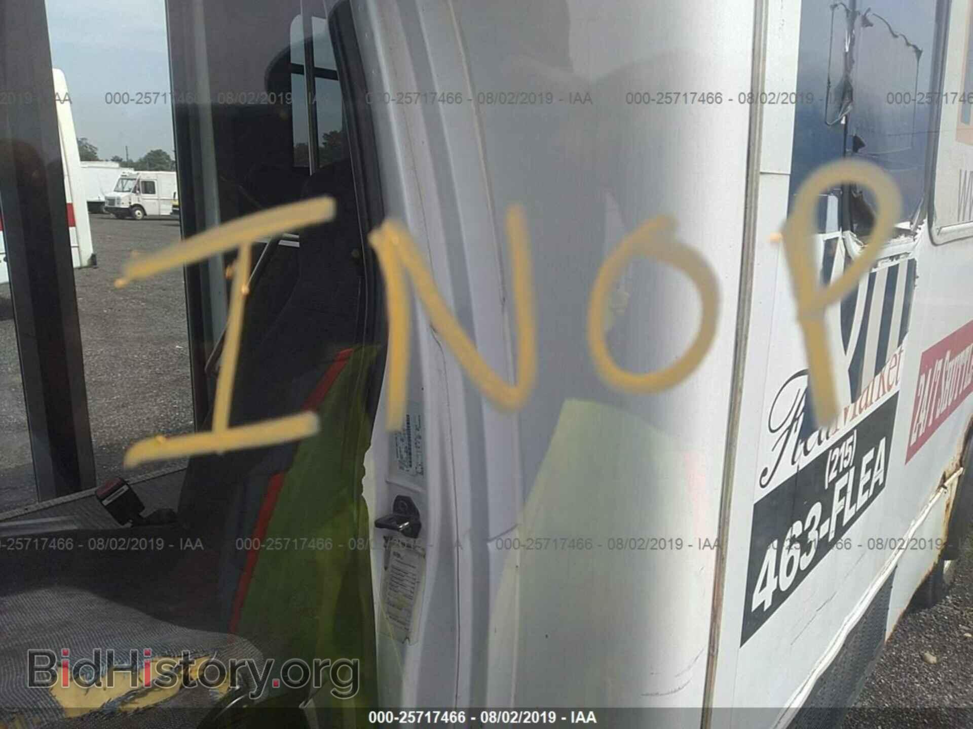 2005 FORD ECONOLINE - VIN: 1FDXE45P65HB00735 - Photo 6